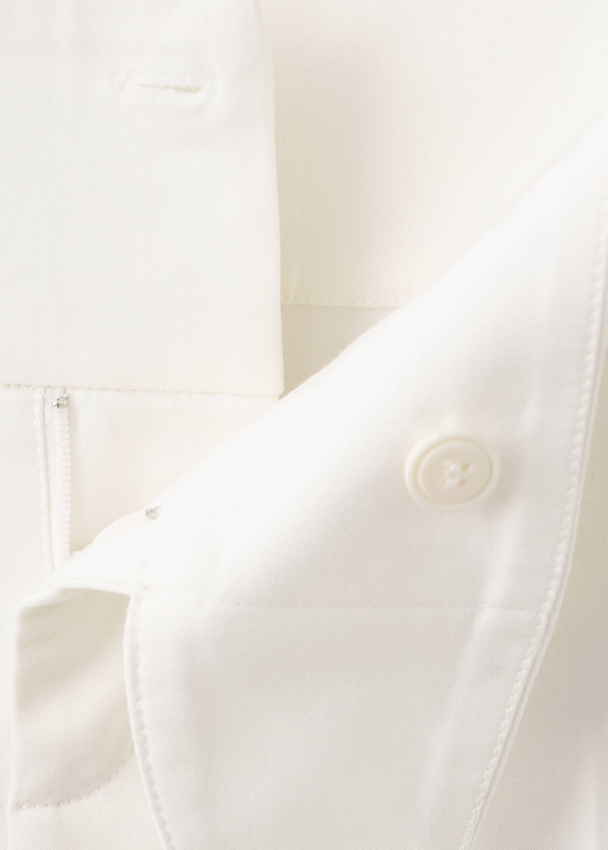Belt straight-fit trousers — White