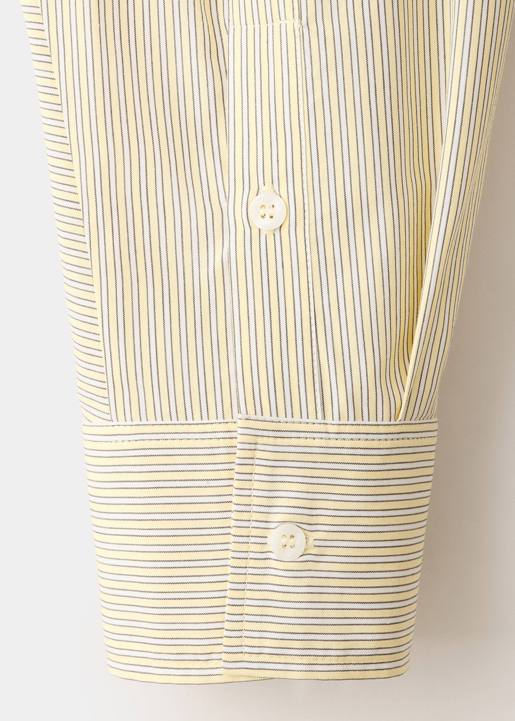 Chemise lace - Détail de l'article 0