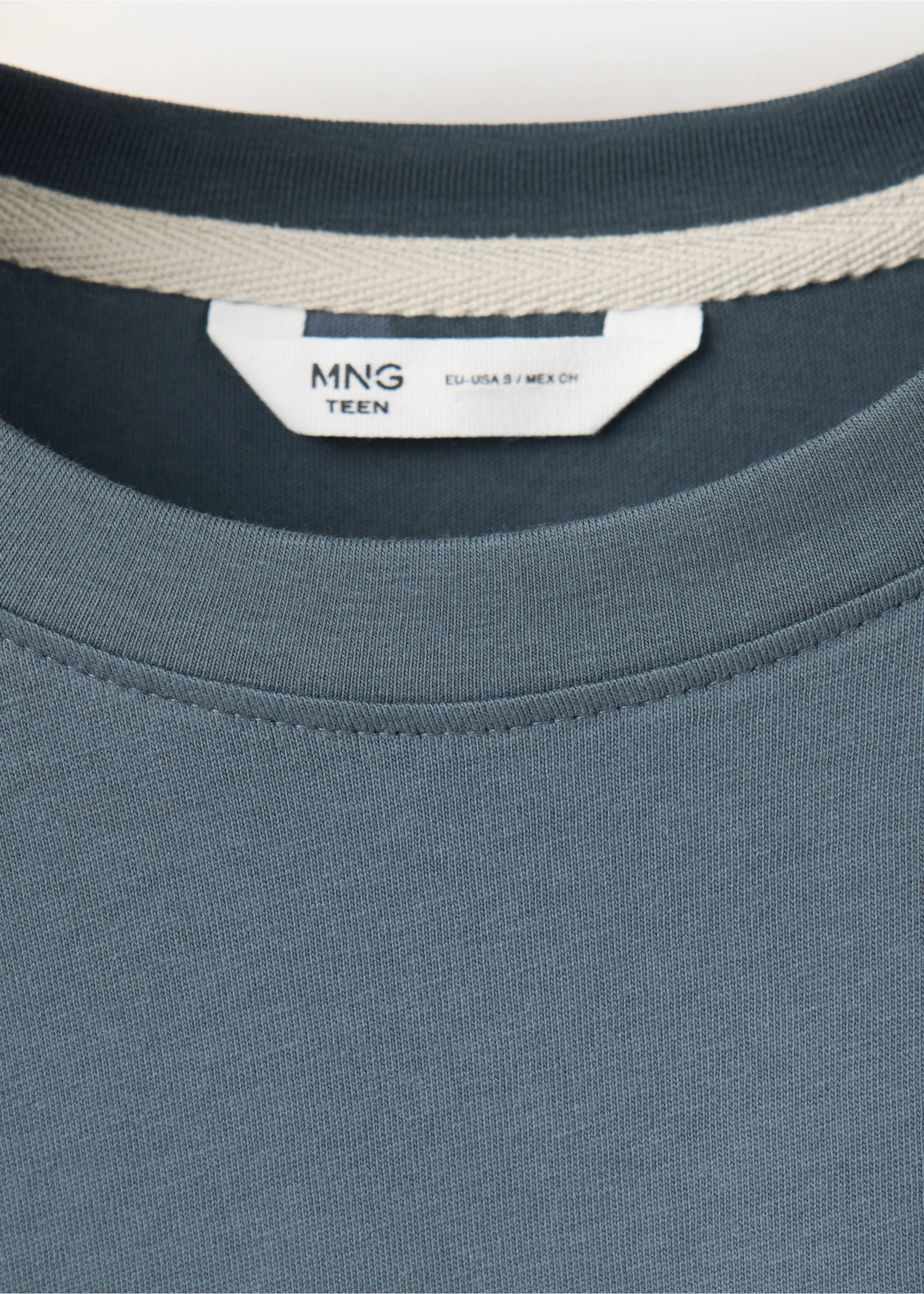 Short-sleeved printed t-shirt - Details of the article 0, Navy. Ref: 37081474-00.
