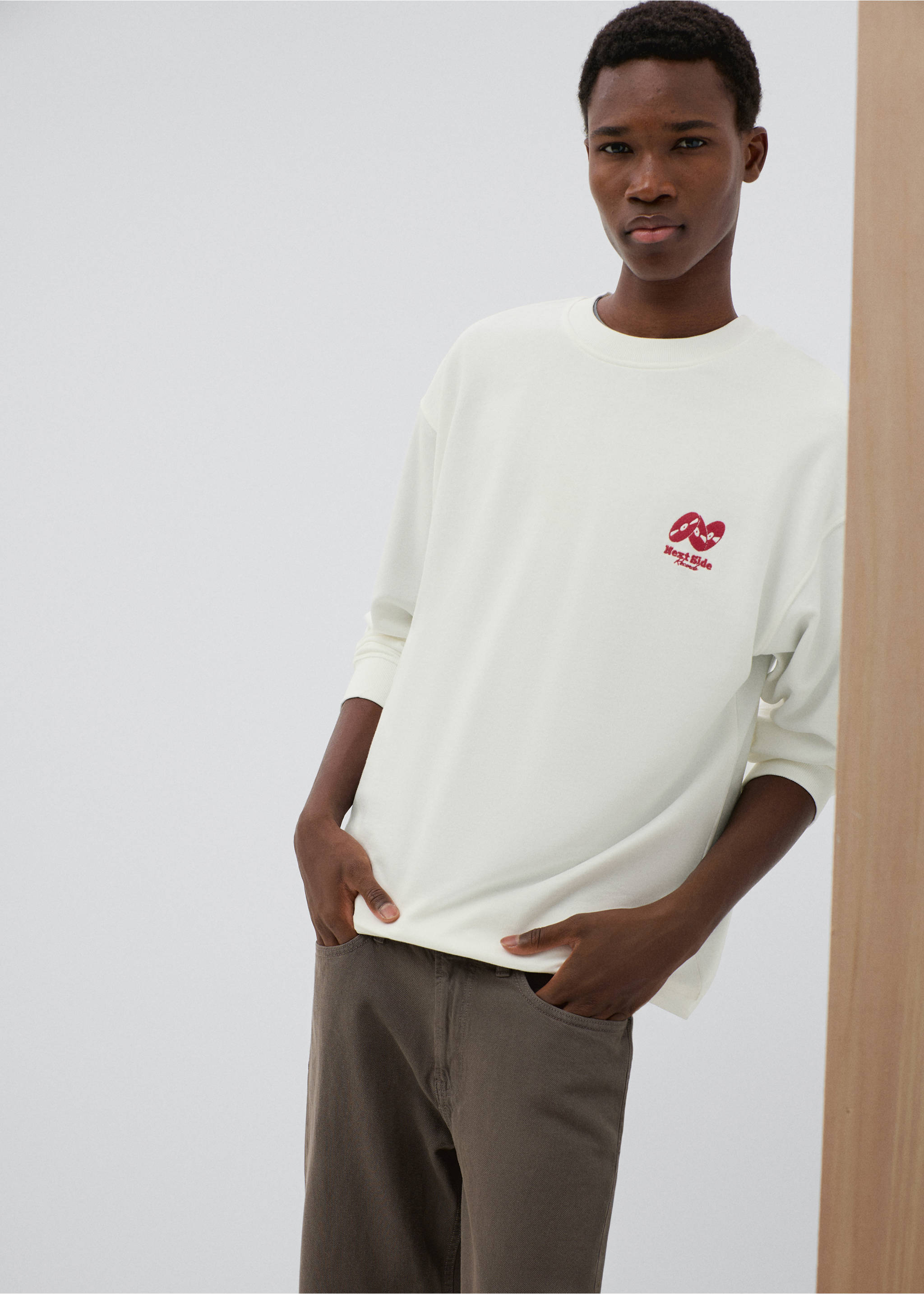Embroidered detail cotton sweatshirt - Medium plane, Off White. Ref: 37081475-00.