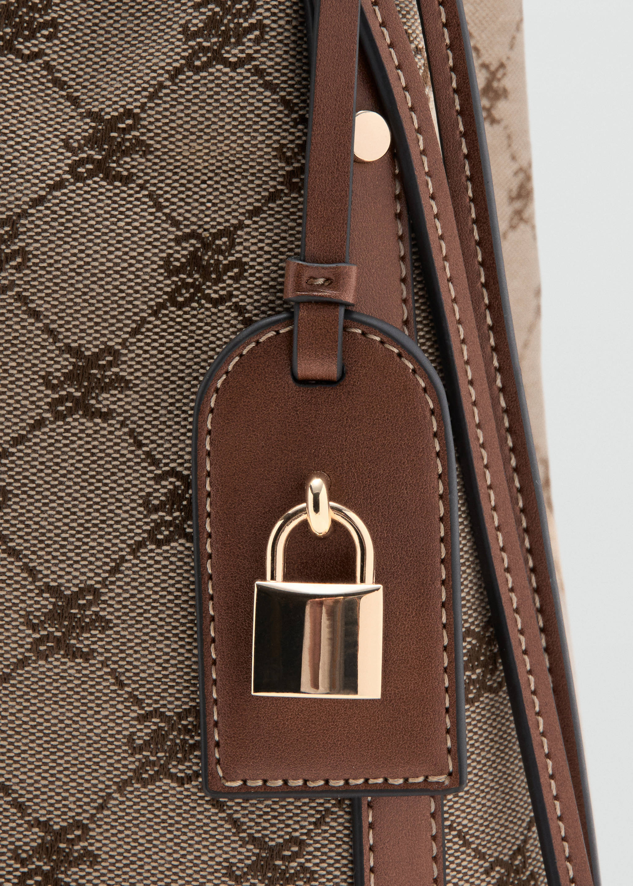 Beuteltasche mit Jacquardmuster - Detail des Artikels 1