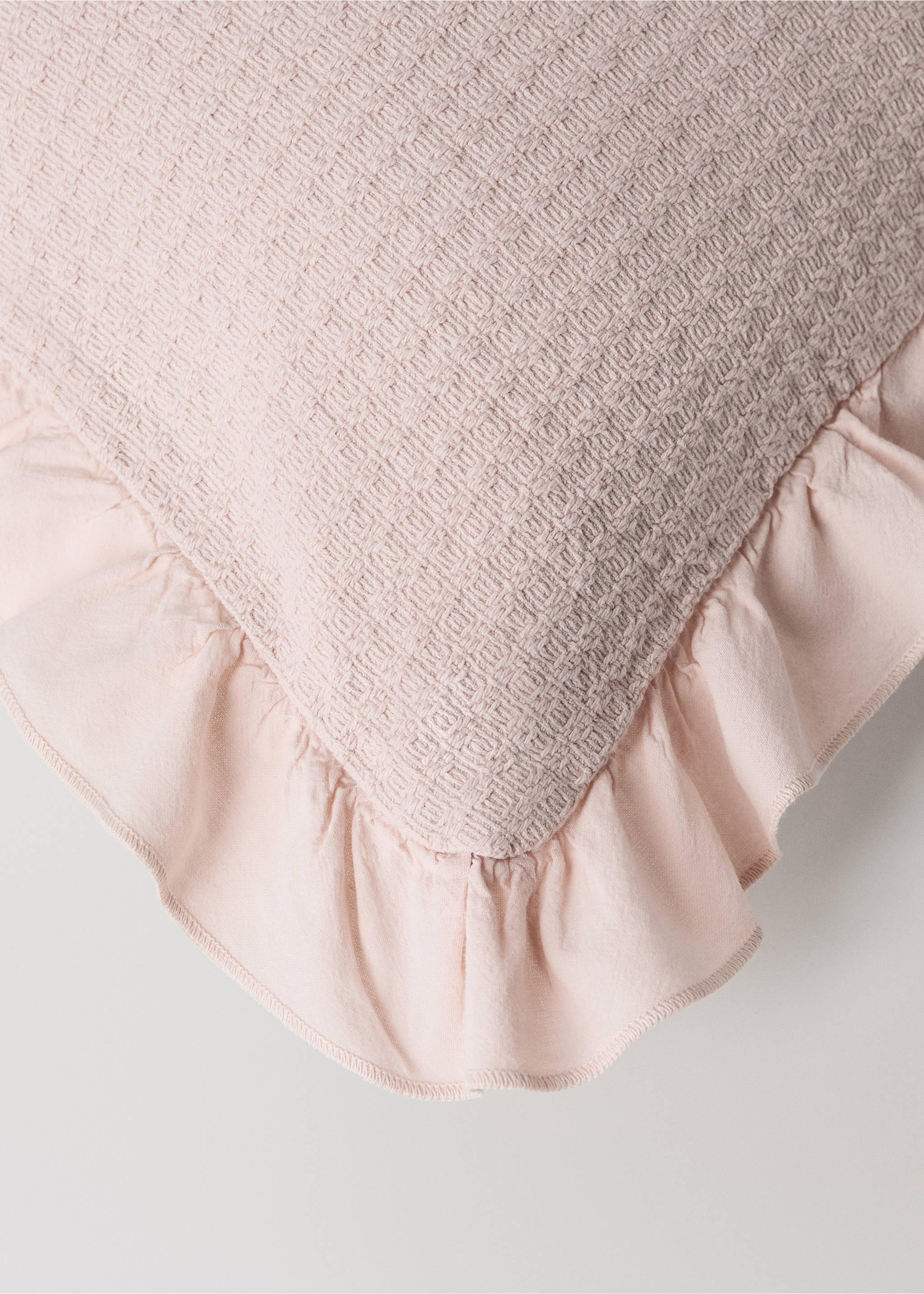 Mini cot cushion cover cotton jacquard ruffle 30x40 cm - Details of the article 1, Nude. Ref: 37081487-00.