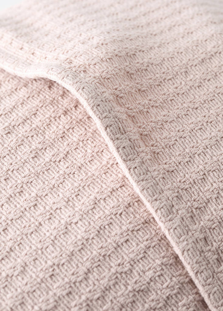 Mini cot cushion cover cotton jacquard ruffle 30x40 cm — Nude