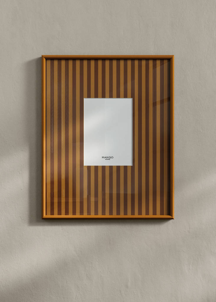 Large striped wooden photo frame — Ochre
