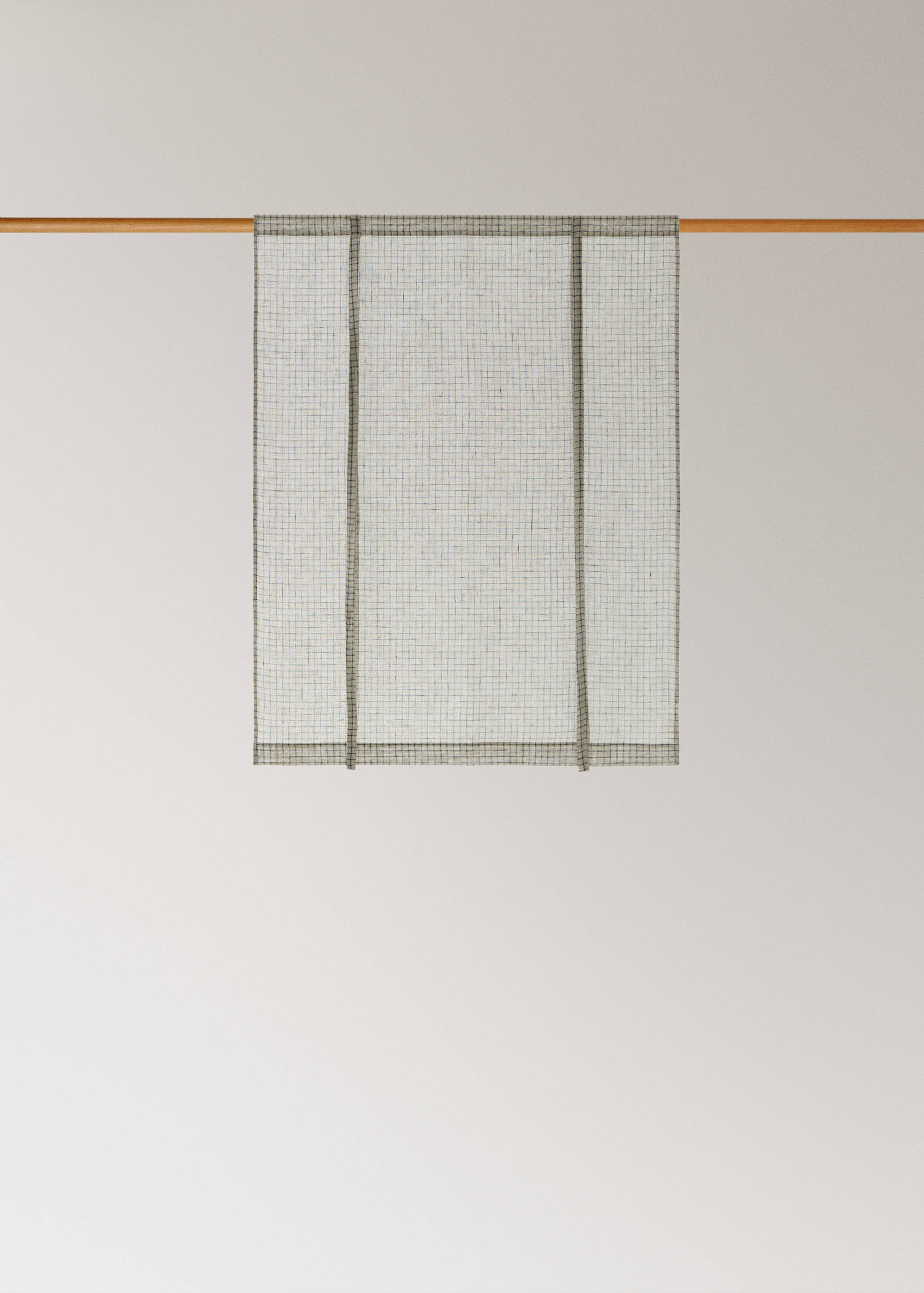 100% linen roller blind with low transparency - Article without model