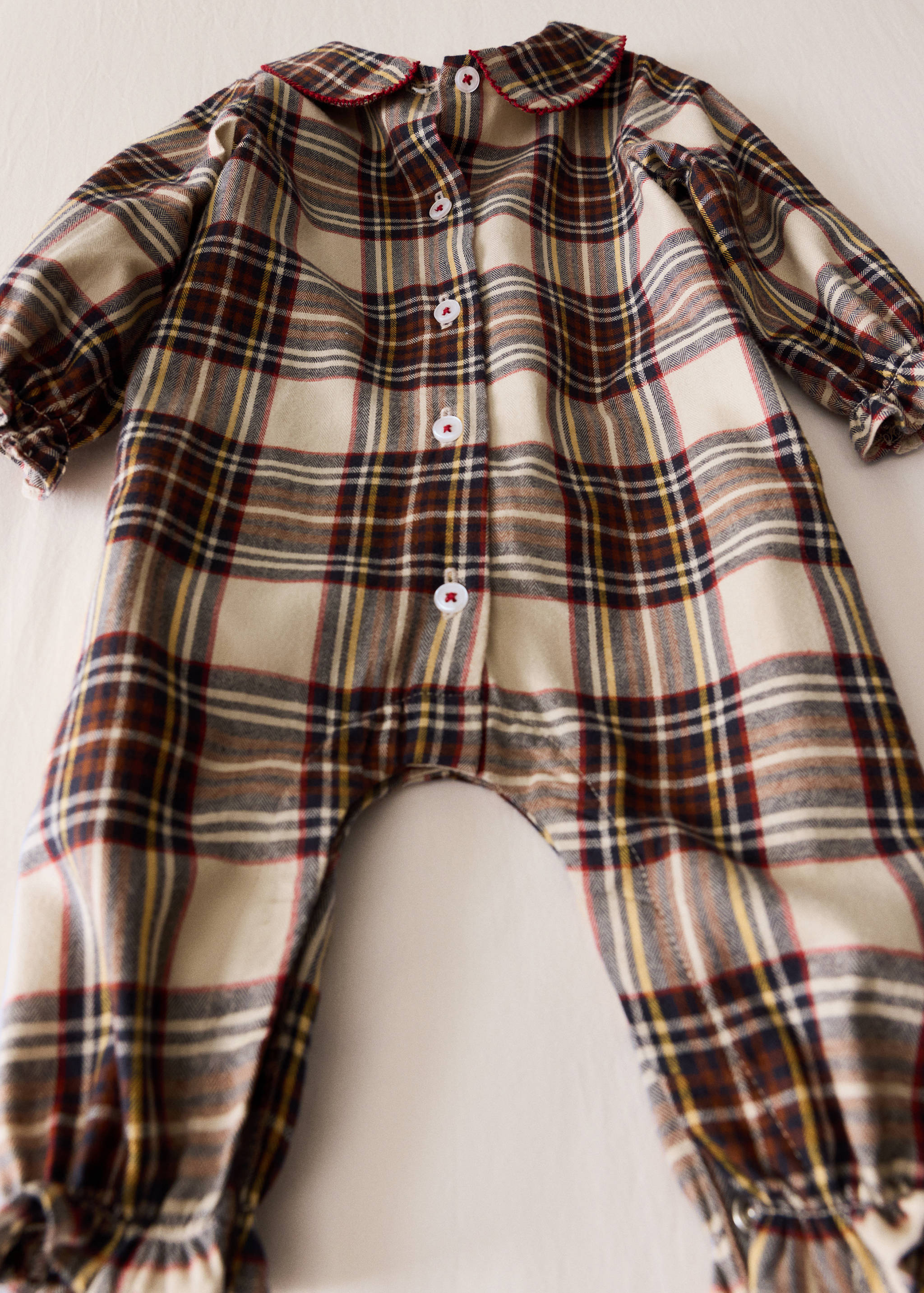 Two-piece cotton checked pyjama set - General plane