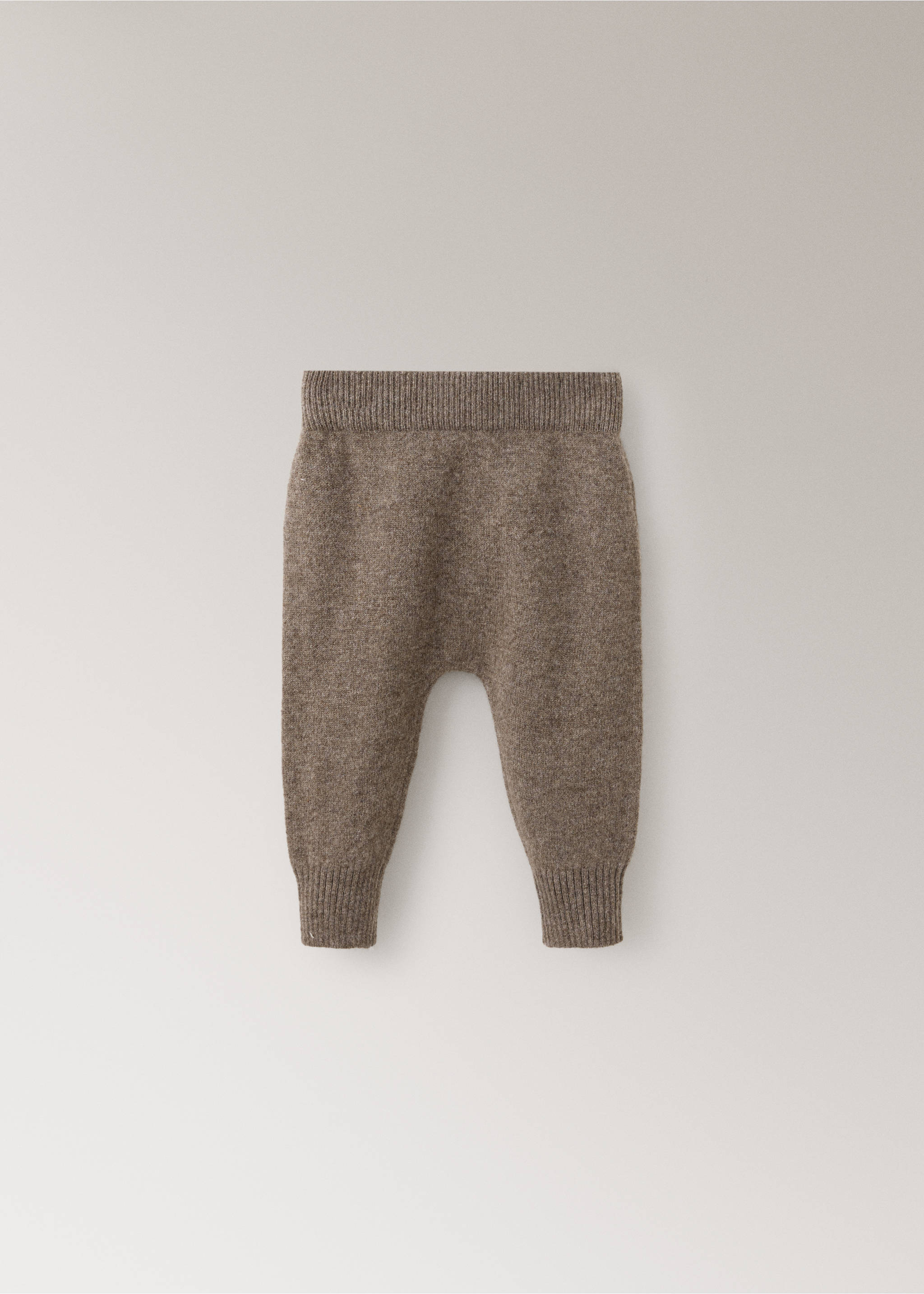 100% cashmere pyjama trousers - Details of the article 1, Medium Brown. Ref: 37081545-00.