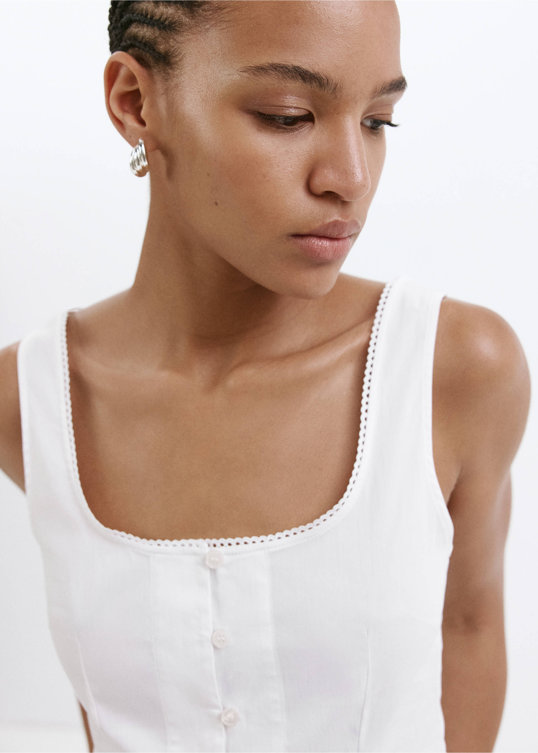 Blouse with button and lace details - Details of the article 1, Off White. Ref: 37081547-00.