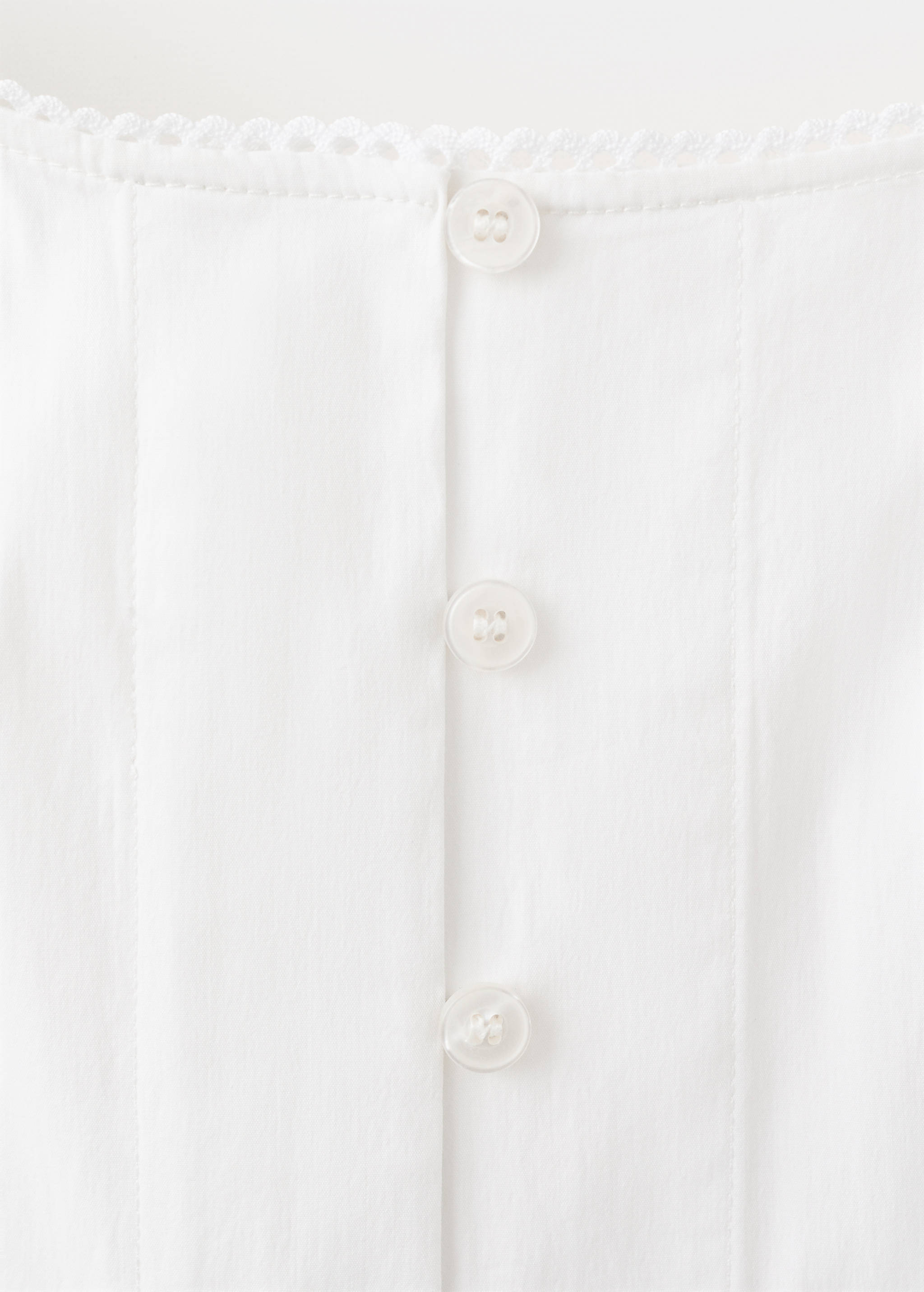 Blouse with button and lace details - Details of the article 8