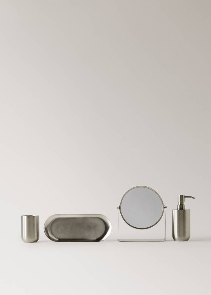 Stainless steel toothbrush cup — Silver