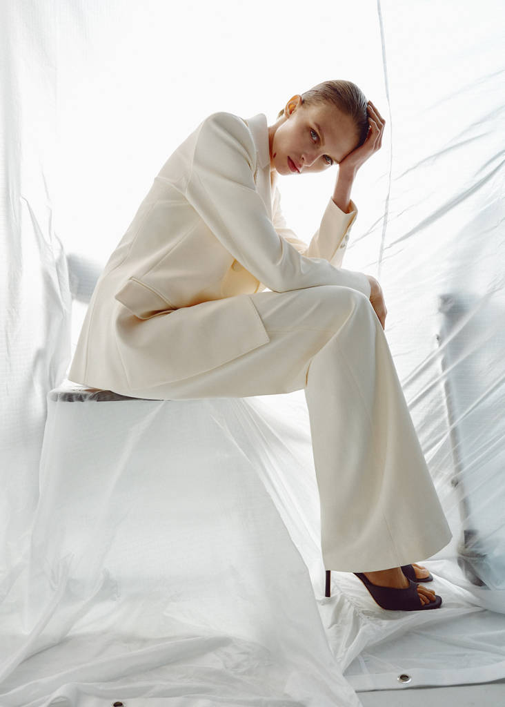 Topstitched blazer with lapels — Ecru