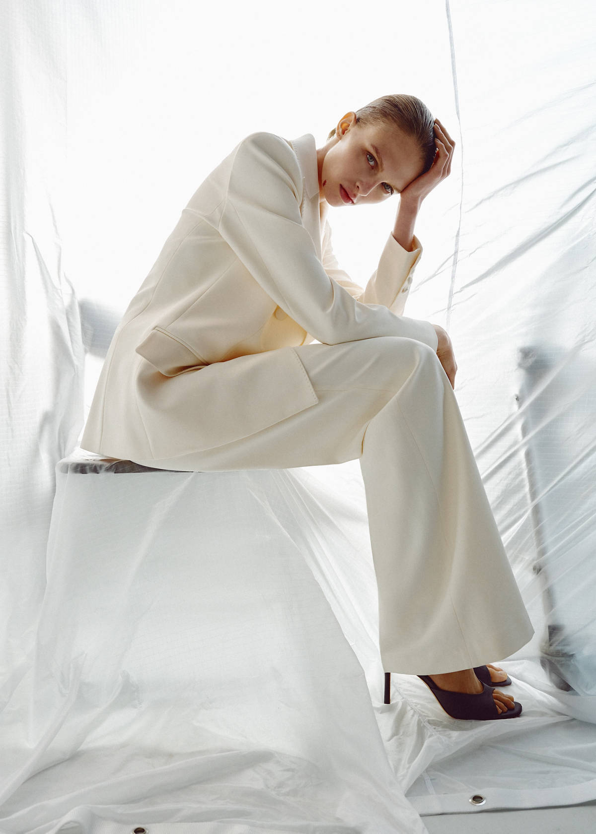 Topstitched blazer with lapels — Ecru
