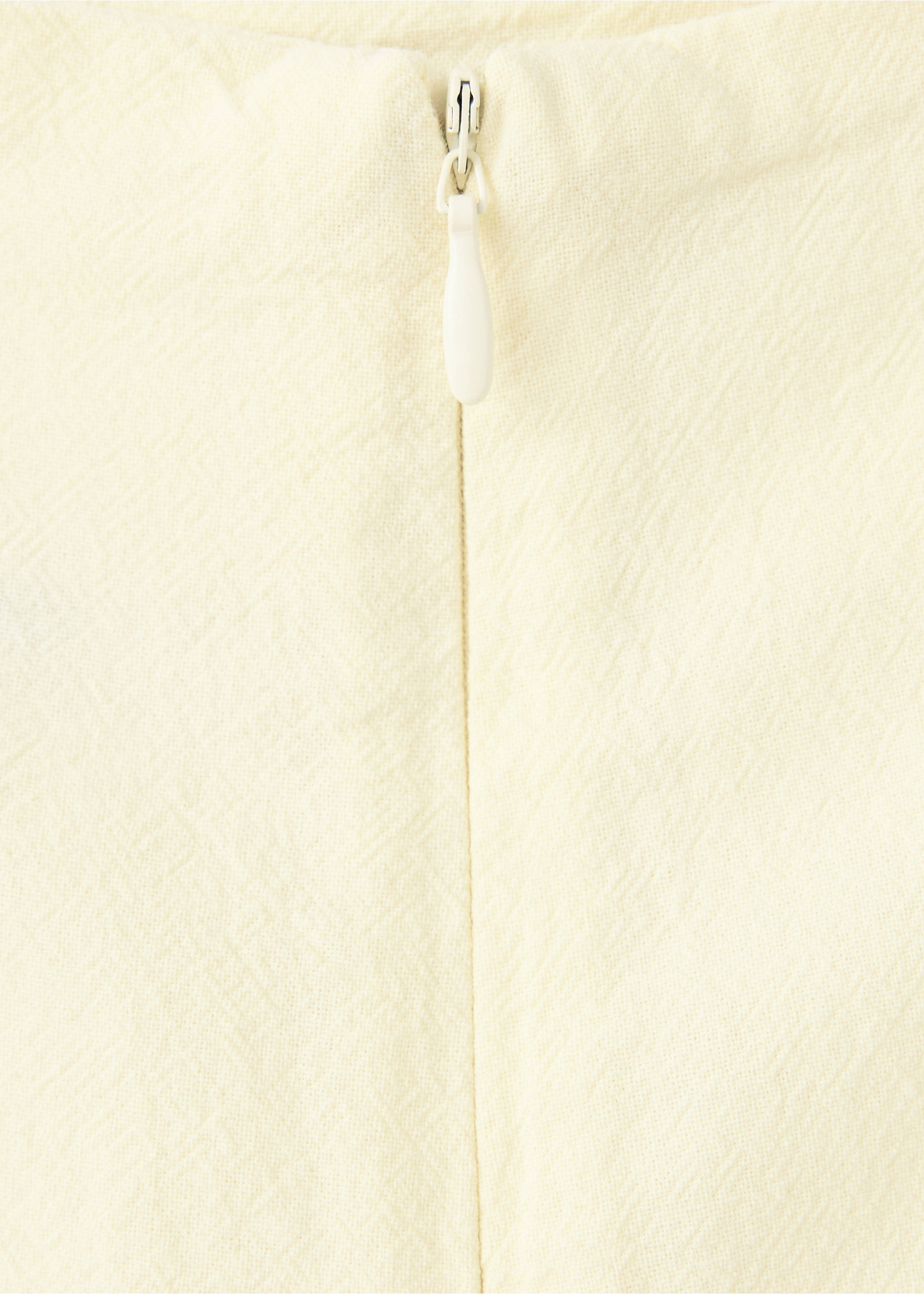 Short 100 % coton avec lien à nouer - Détail de l'article 8, Jaune pastel. Ref: 37082532-00.