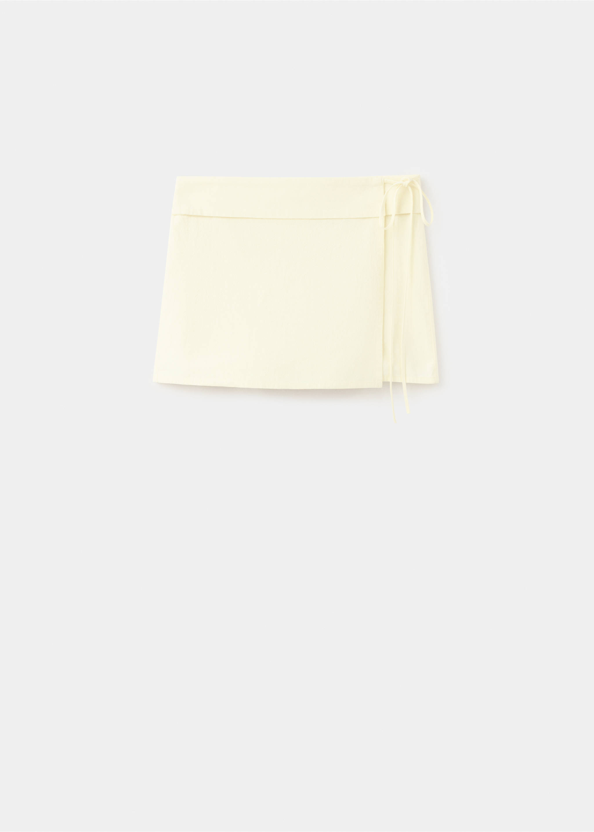 Short 100 % coton avec lien à nouer - Article sans modèle, Jaune pastel. Ref: 37082532-00.