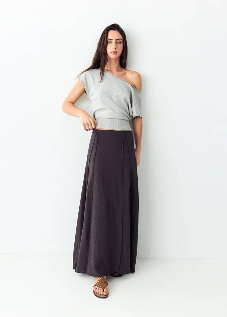 Long skirt with seam detail — Brown