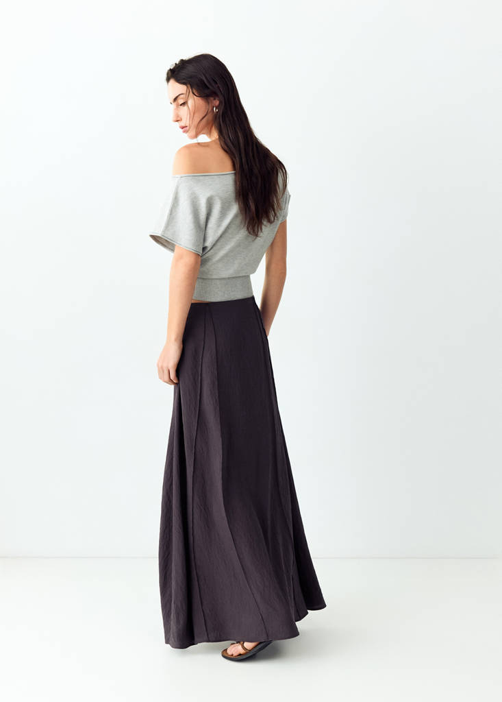 Long skirt with seam detail — Brown