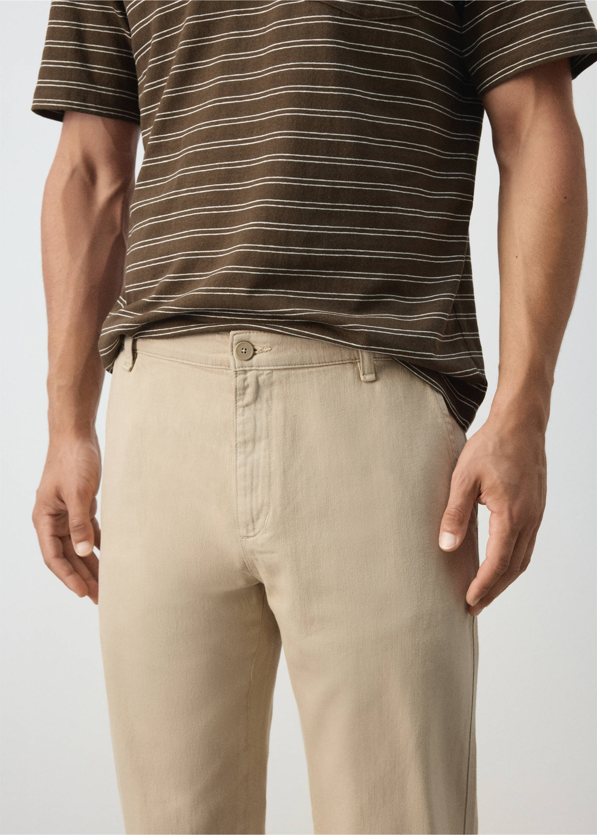 100% cotton relaxed fit jeans - Details of the article 1, Beige. Ref: 37082888-00.