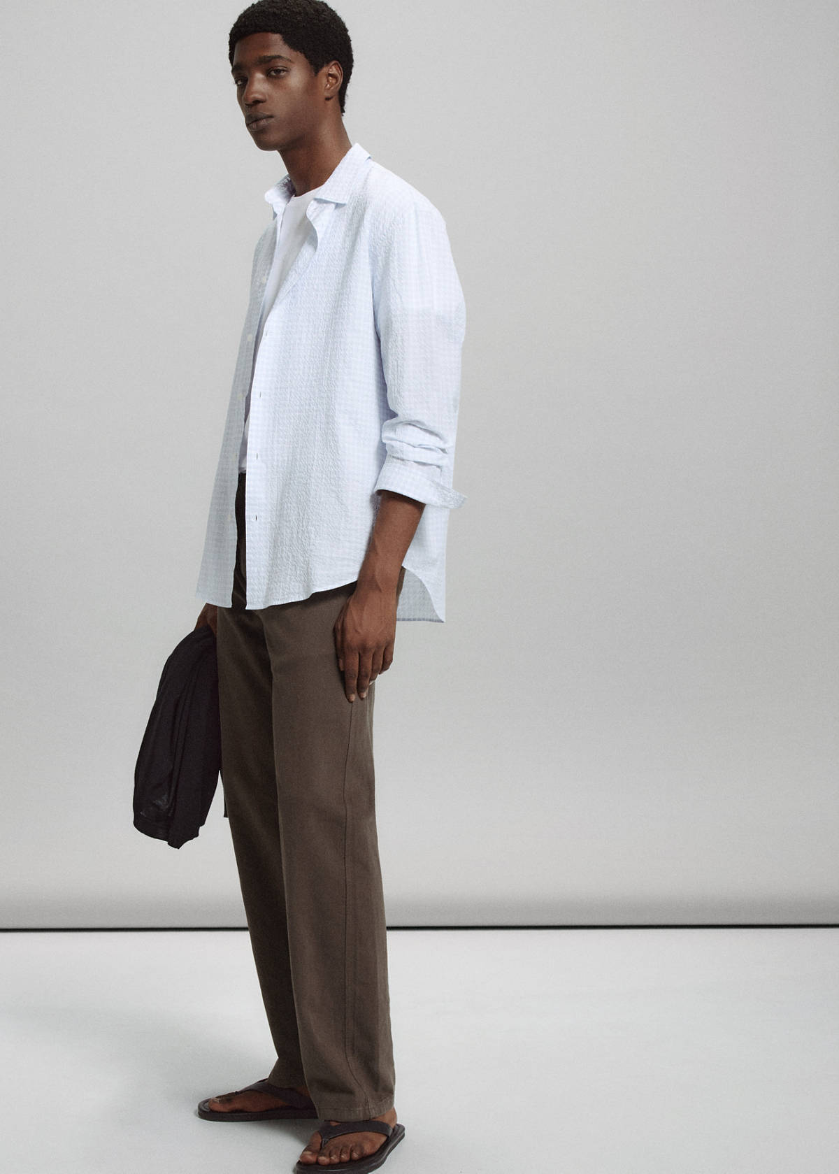 Relaxed fit jeans in a cotton-linen blend — Brown