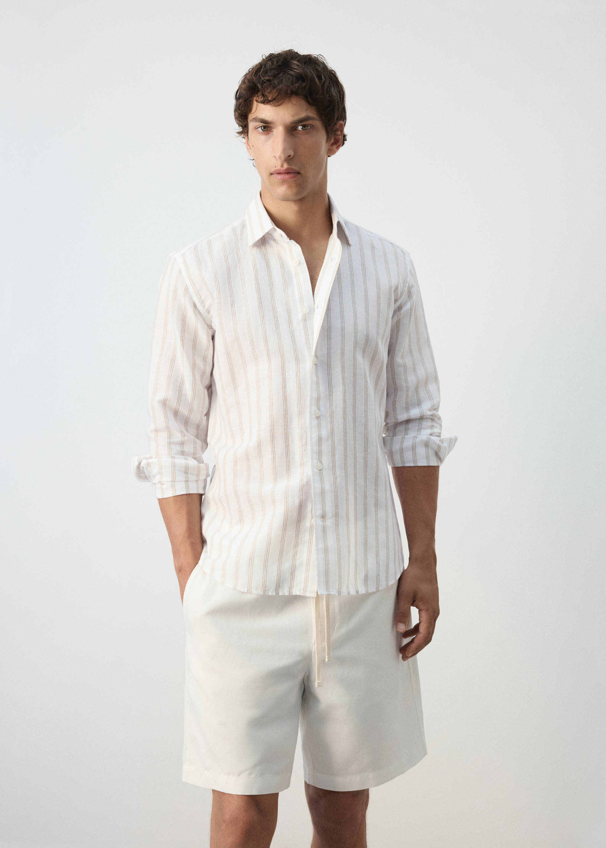 Chemise rug - Plan moyen