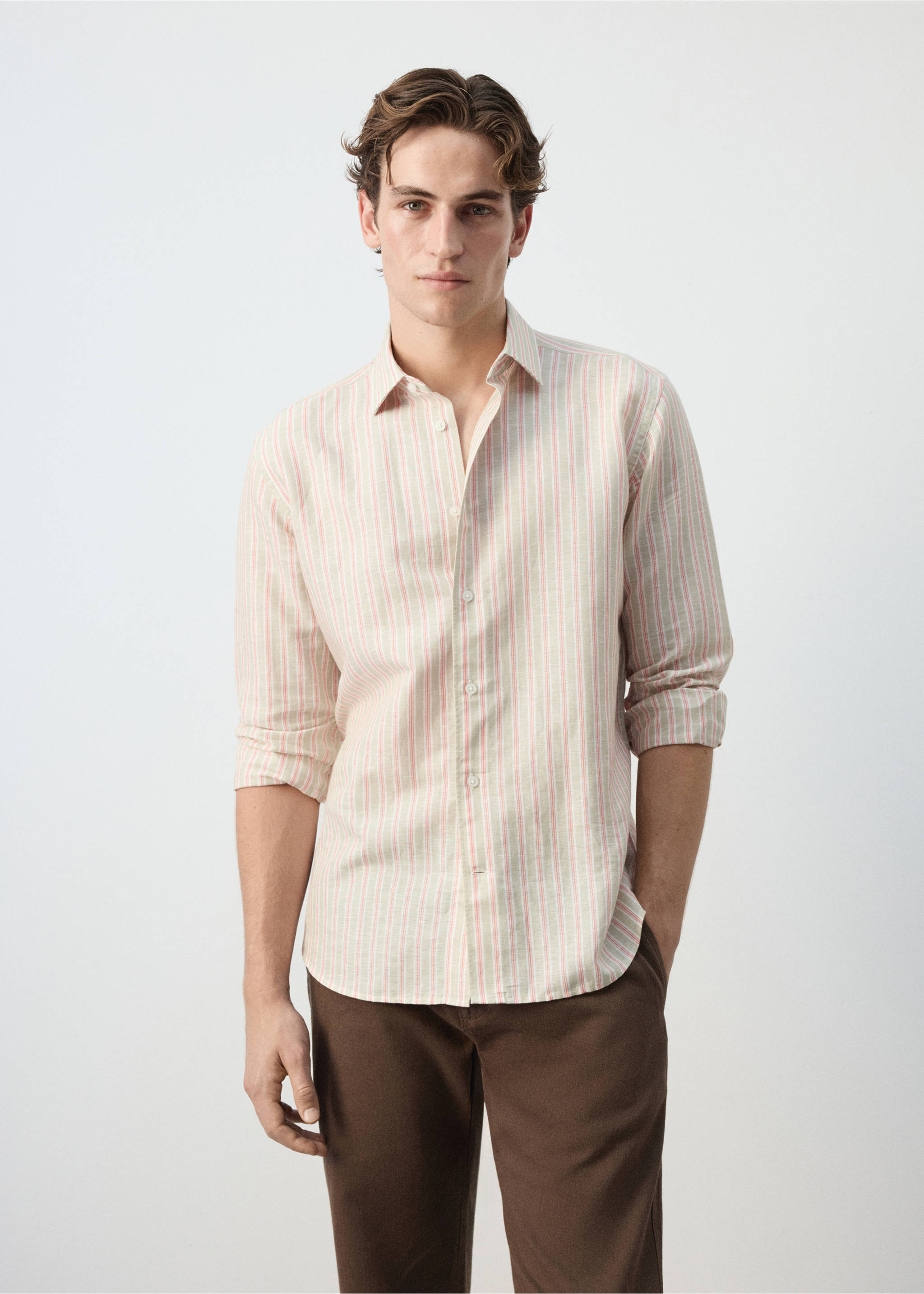 Chemise rug - Plan moyen, Orange. Ref: 37082889-00.