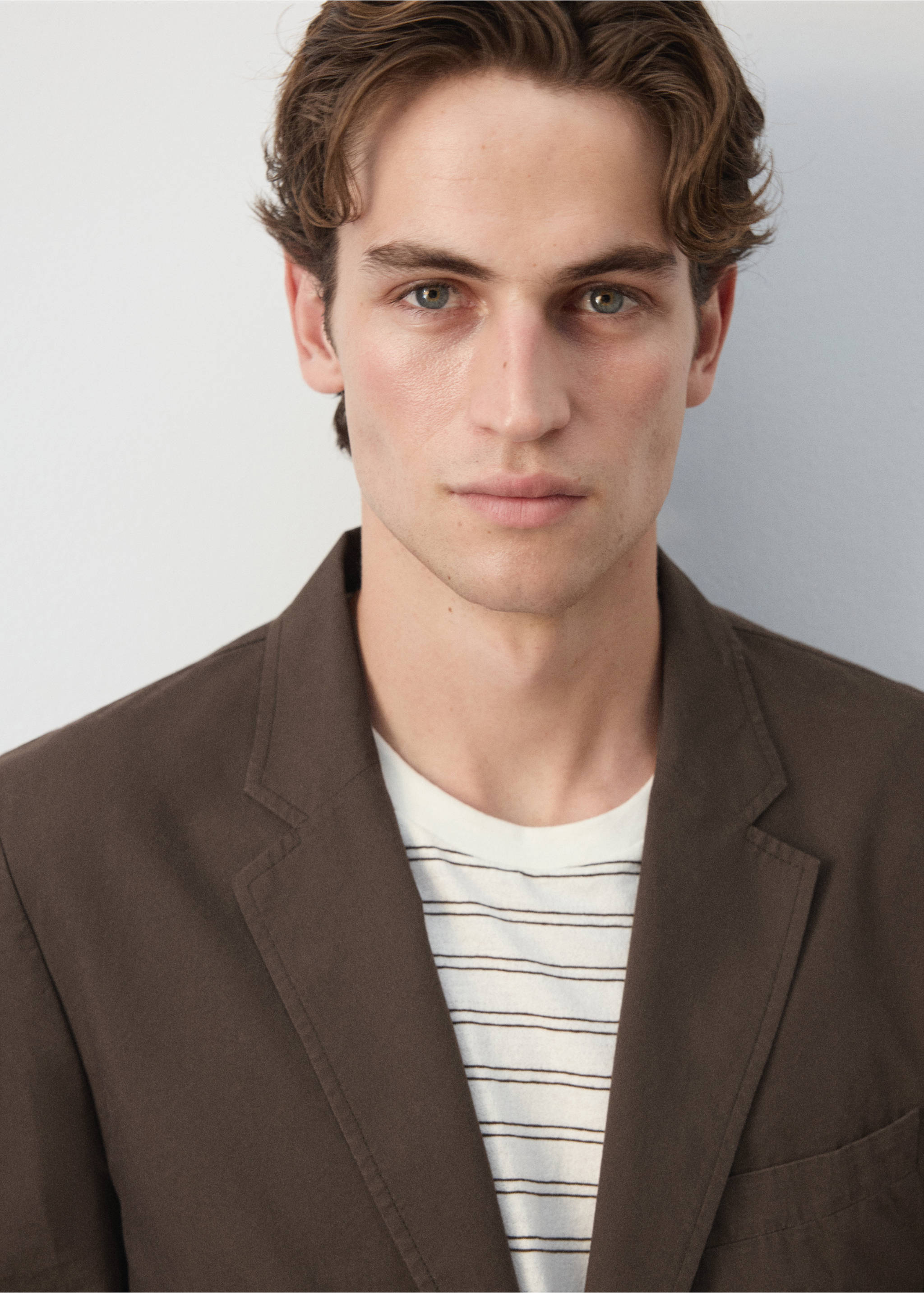 Slim fit cotton lyocell blend blazer - Details of the article 1, Brown. Ref: 37082891-00.