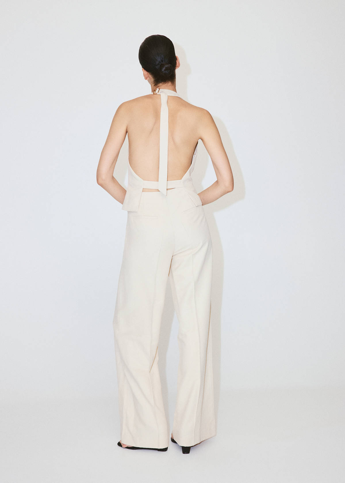 Halter jumpsuit with contrasting details — Beige