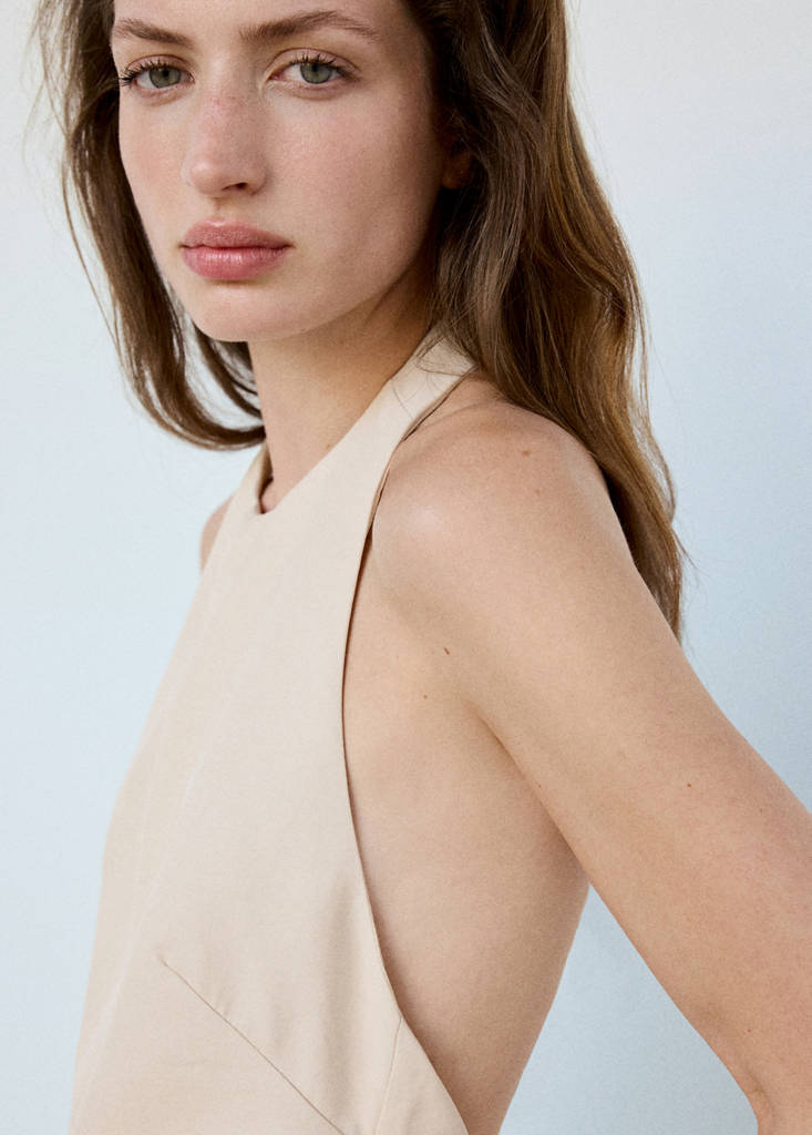 Halter jumpsuit with contrasting details — Beige