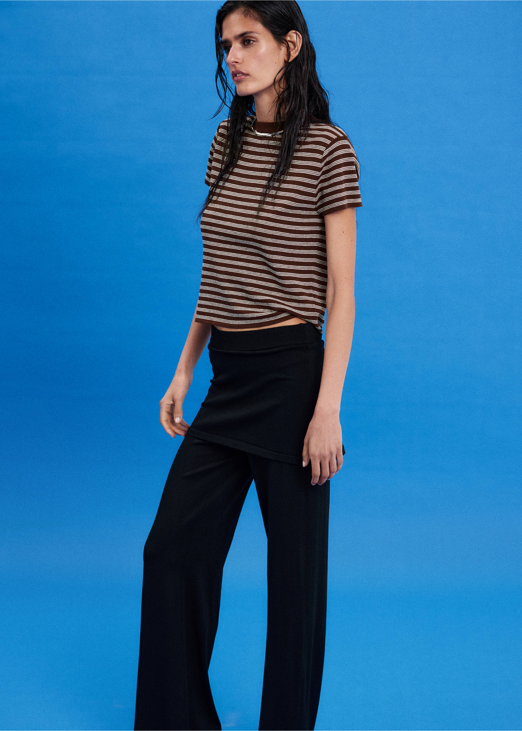 Short-sleeved ribbed sweater - General plane, Chocolate. Ref: 37082894-00.