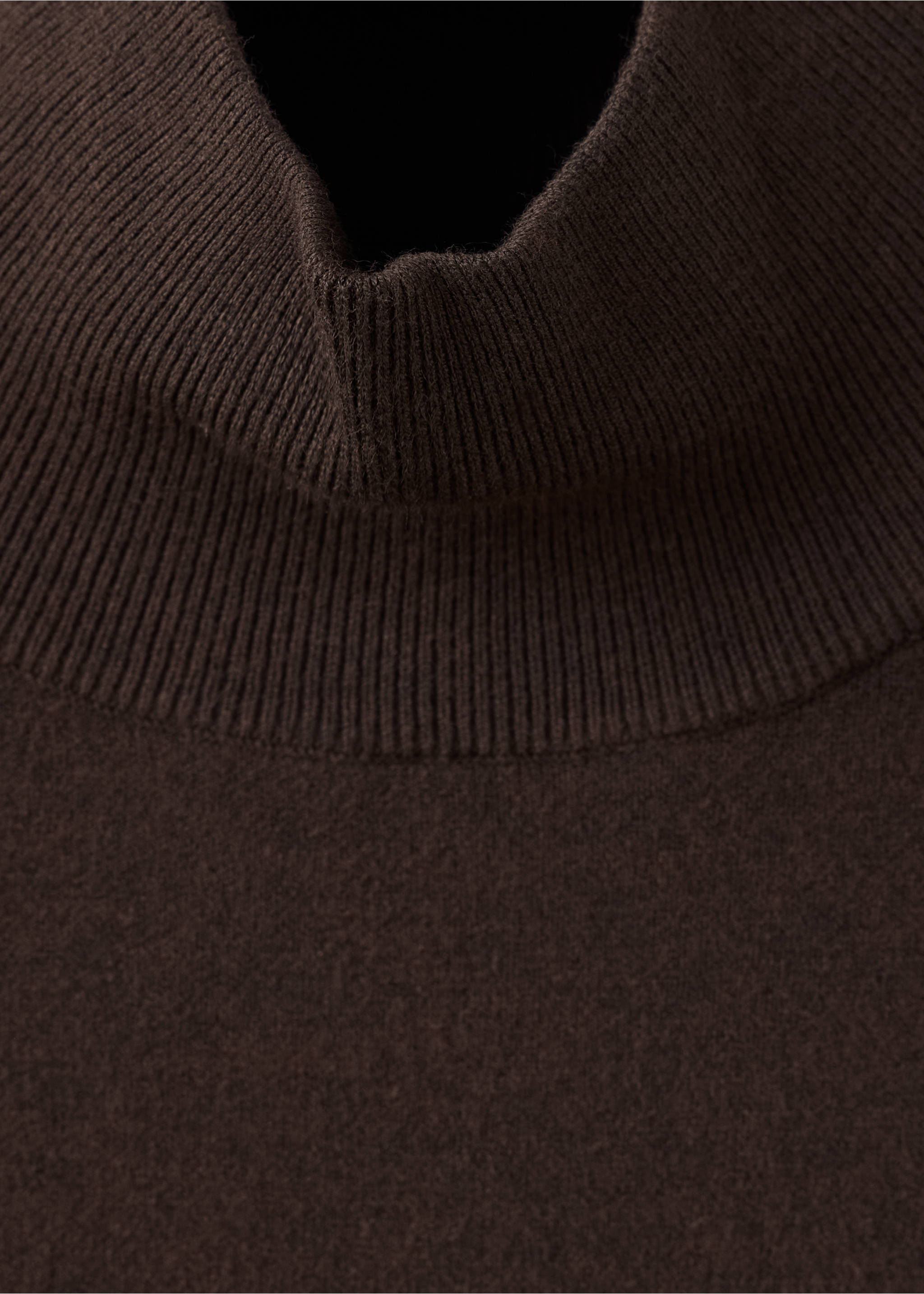 Haut en maille Milano - Détail de l'article 8, Chocolat. Ref: 37082898-00.