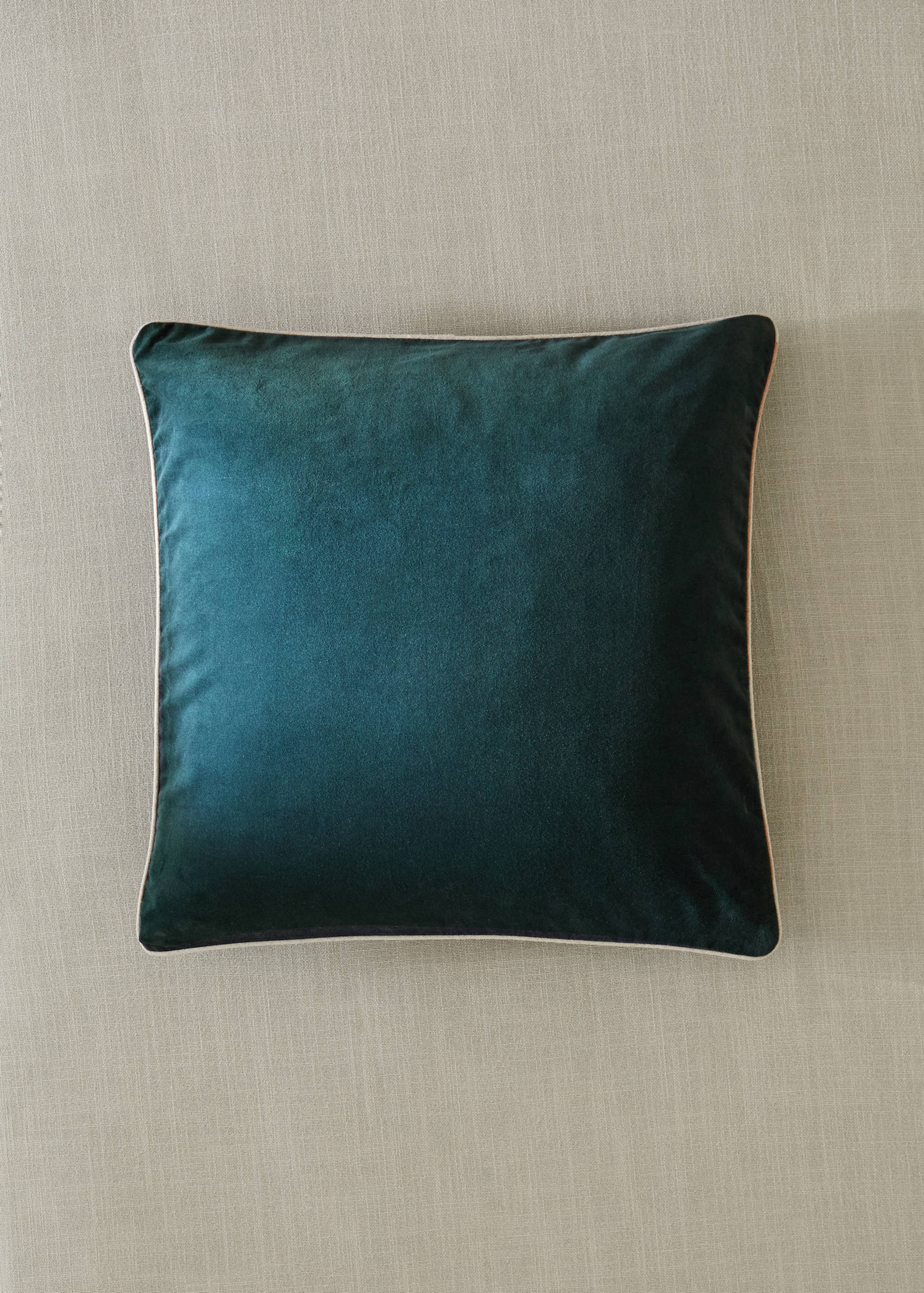 Velvet cotton garment-dye bed cushion cover 50x50 cm - General plane