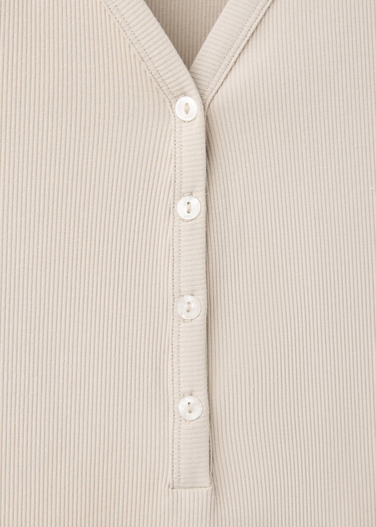 Cotton viscose nightdress with V-neckline — Beige