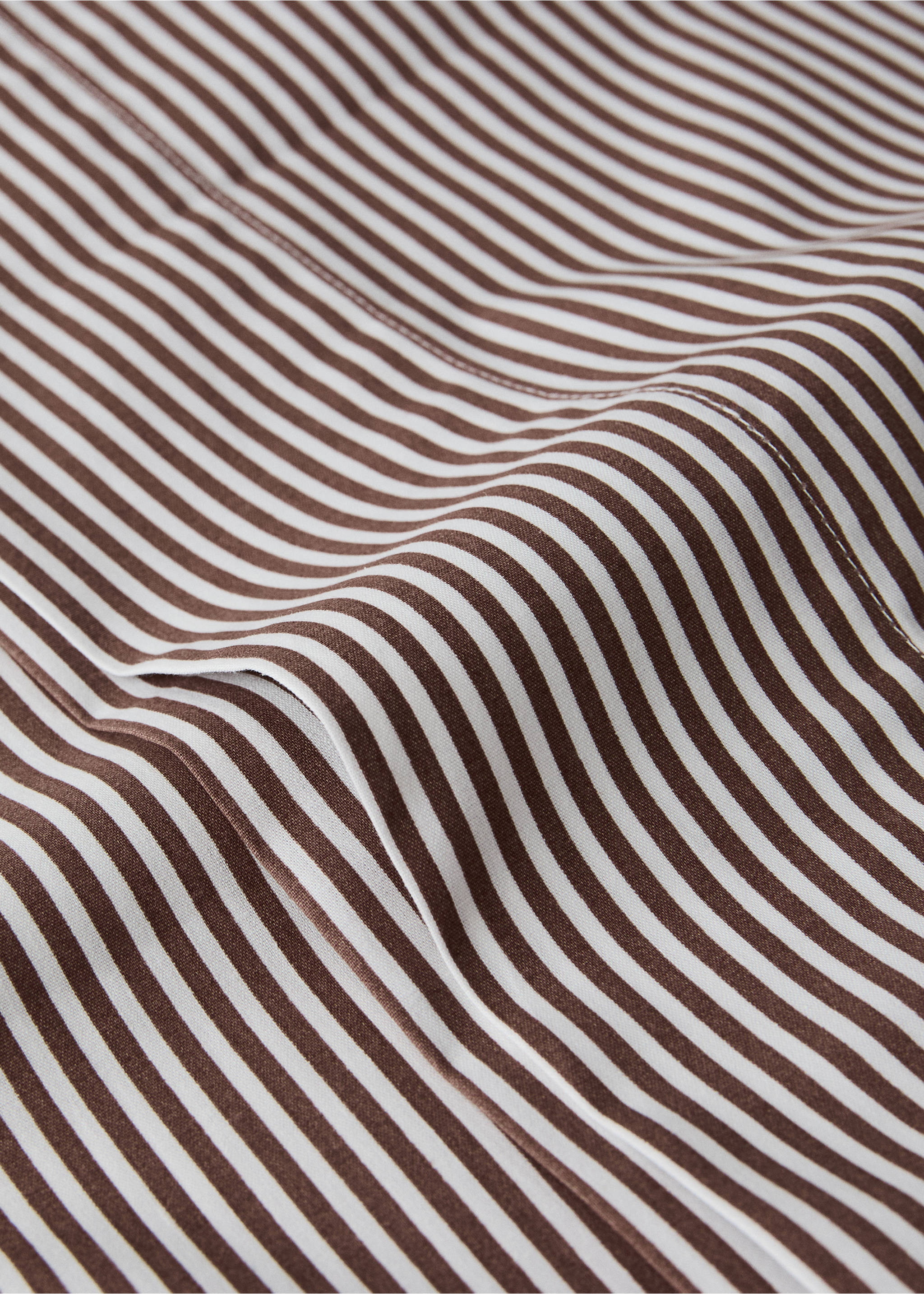 100% cotton percale striped pillowcase 45x110 cm - Details of the article 1, Coffee. Ref: 37082920-00.