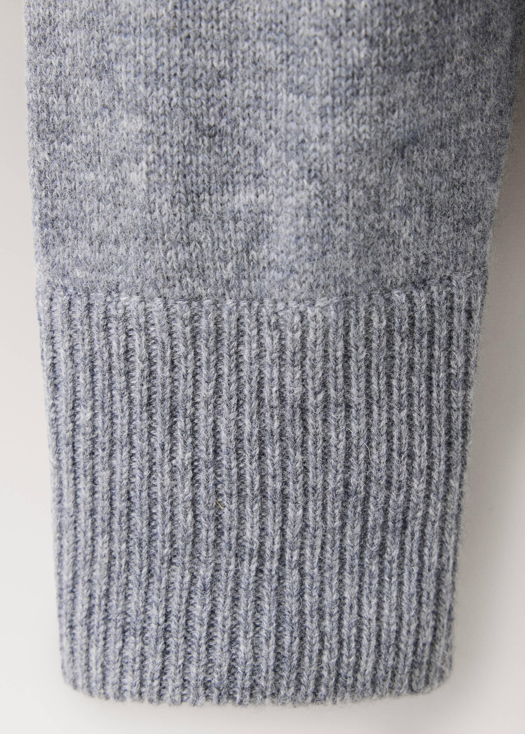 100% wool zip cardigan - Details of the article 0