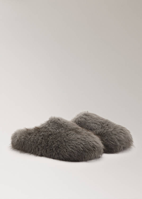 Maxi faux fur slipper — Grey