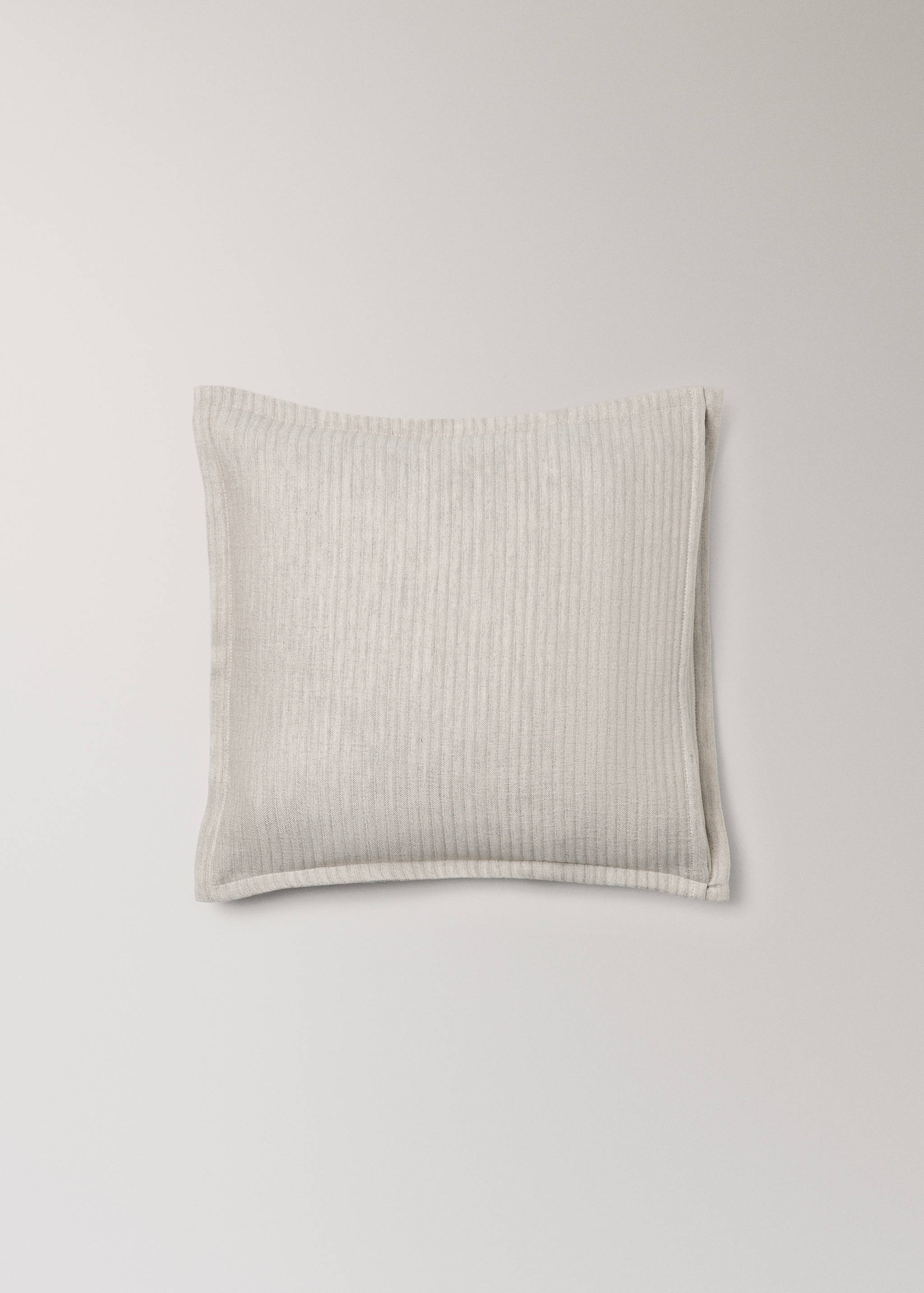 Cotton and linen cushion cover with vertical textures 50x50cm - Details of the article 4