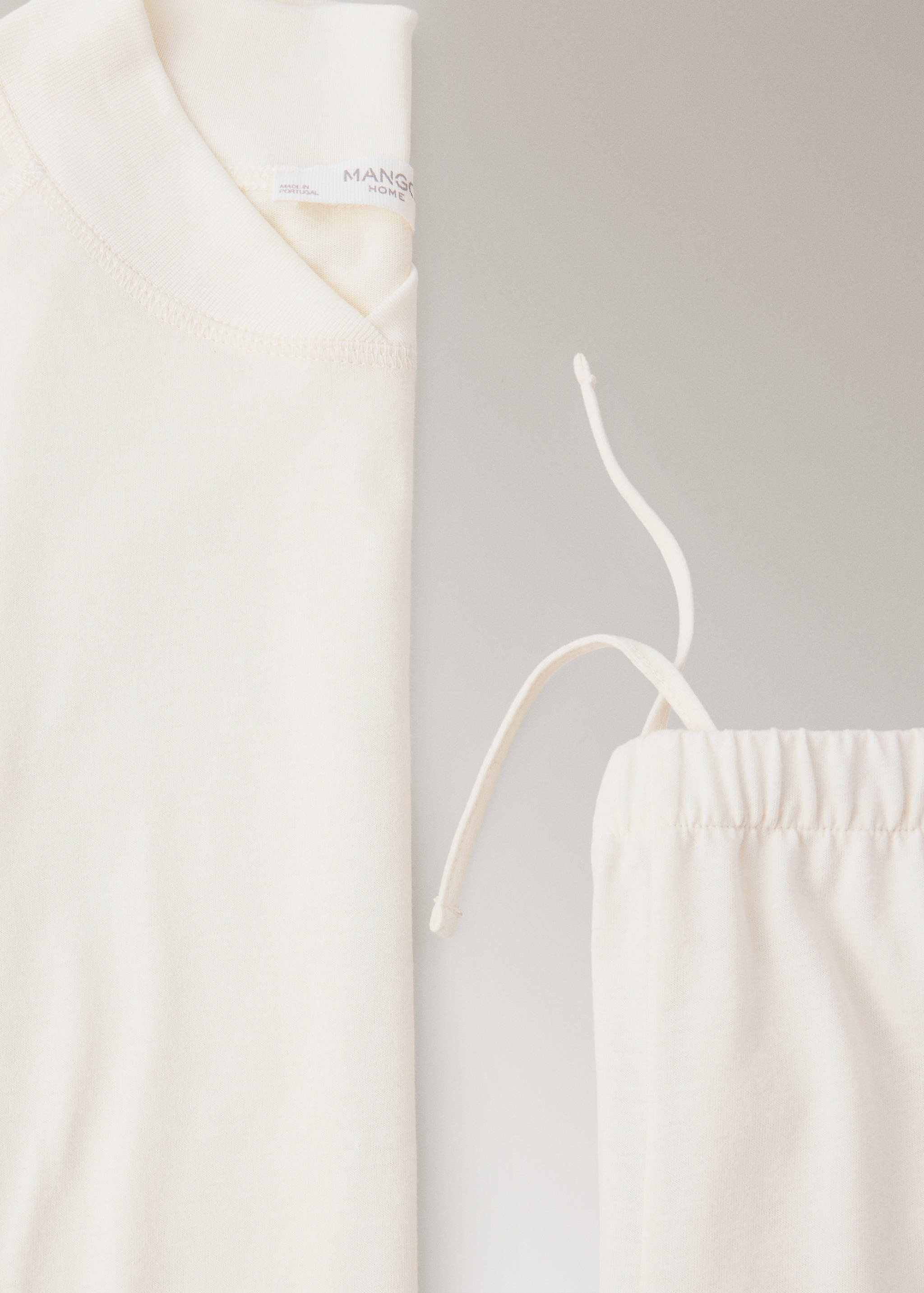 Soft cotton sweatshirt with drawstring detail - Details of the article 0