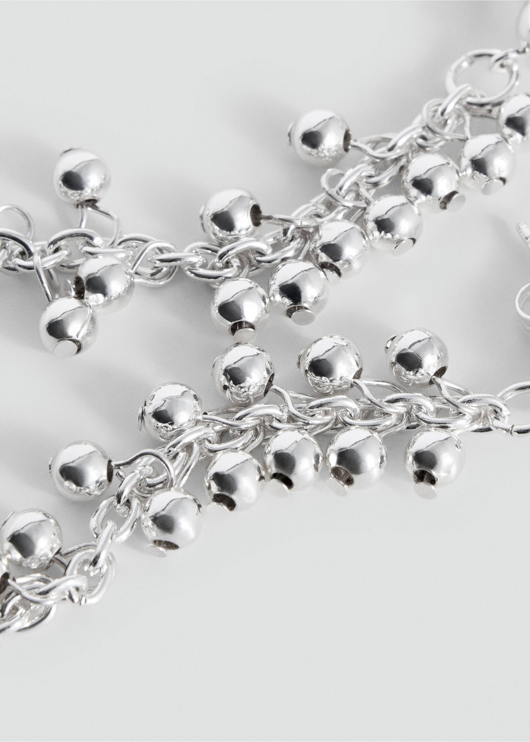 Boucles d'oreilles pendantes perles - Plan moyen, Argent. Ref: 37082944-00.