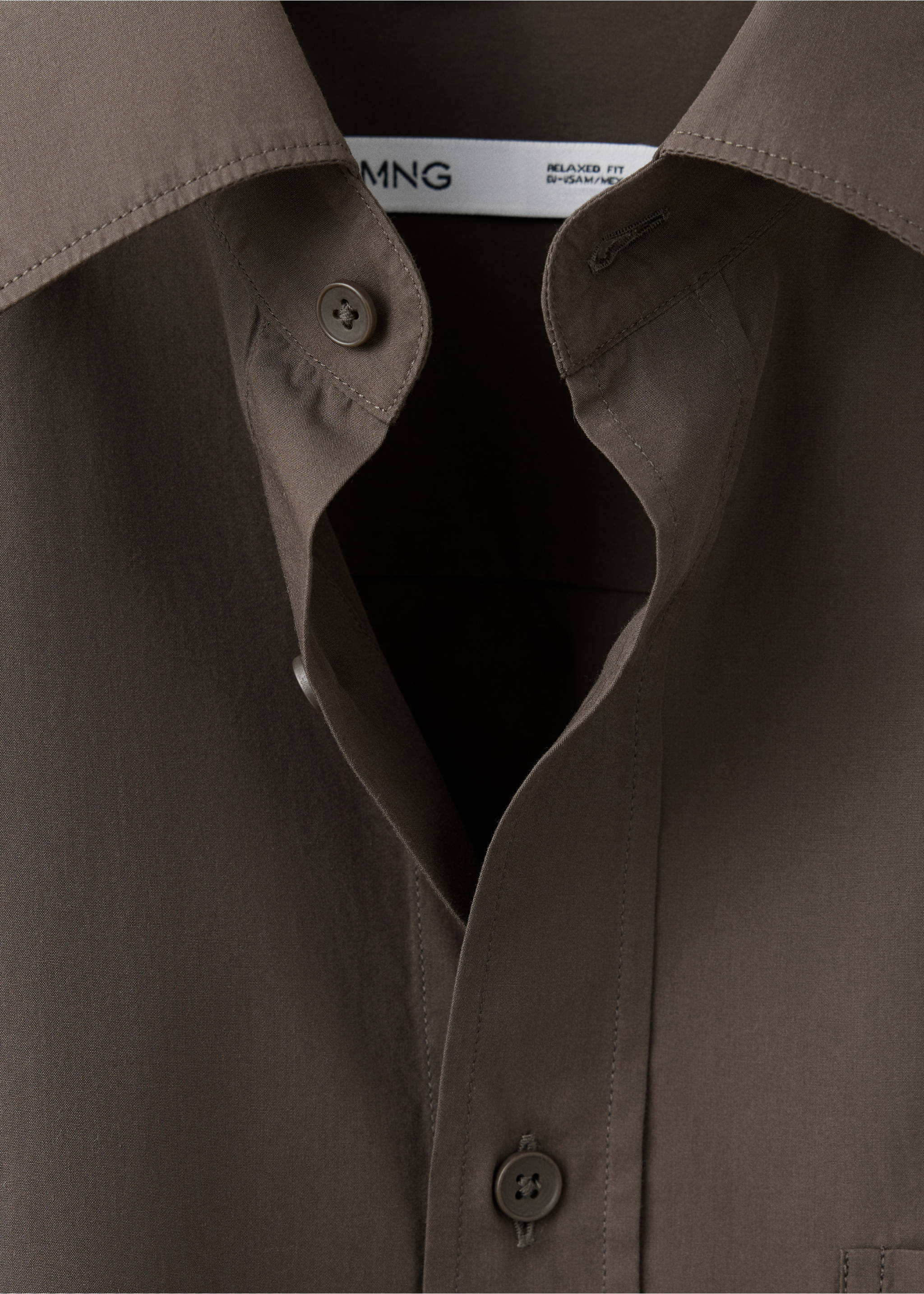 Camisa relaxed fit 100% algodón - Detalle del artículo 8, Chocolate. Ref: 37082949-00.