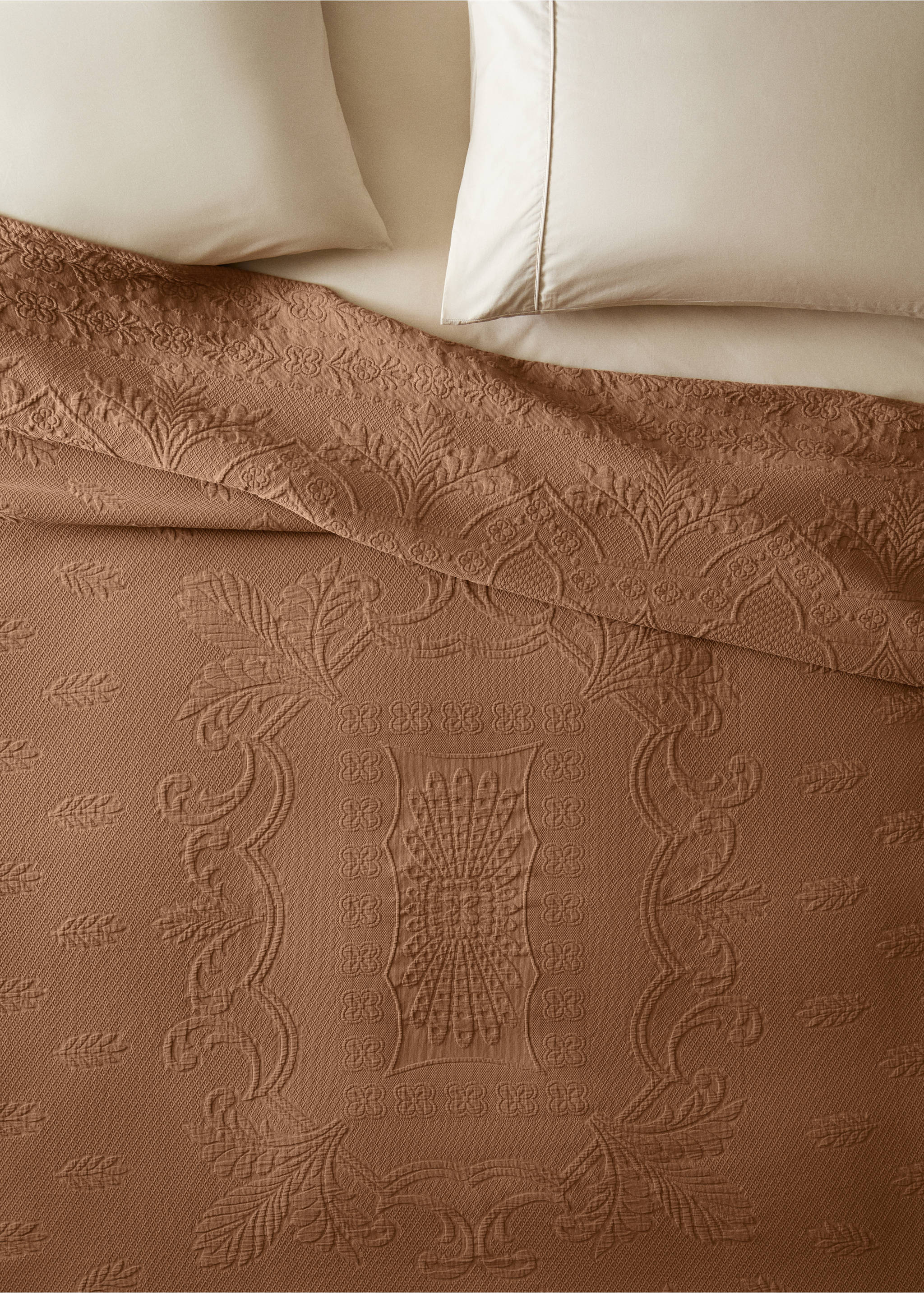 100% cotton garment dyed bedspread Bed 130/140/150 cm - Details of the article 7, Caramel. Ref: 37082956-00.