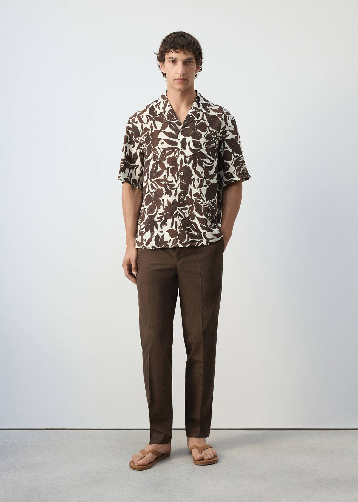 Printed cotton shirt with a bowling collar — Brown