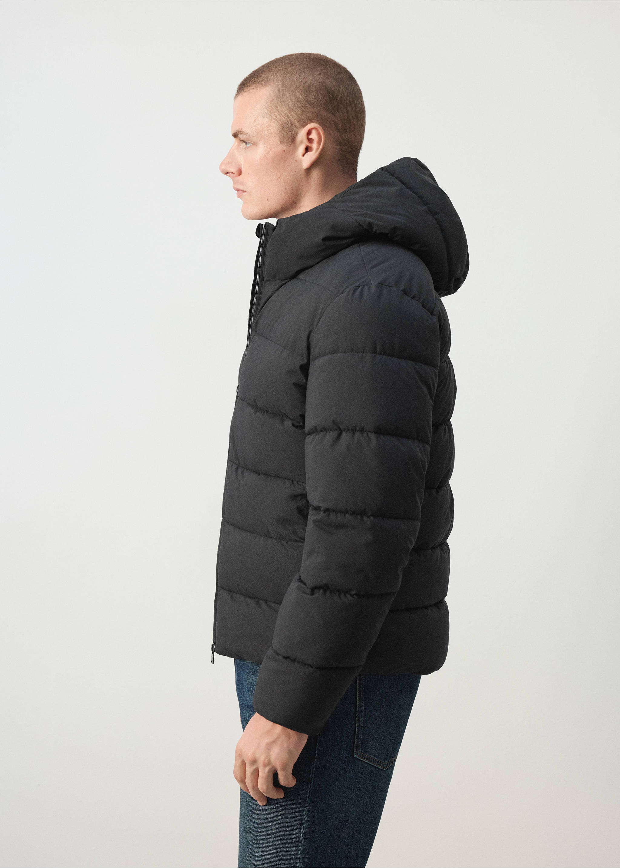 Anorak corto acolchado water repellent - Detalle del artículo 3, Negro. Ref: 37083273-00.