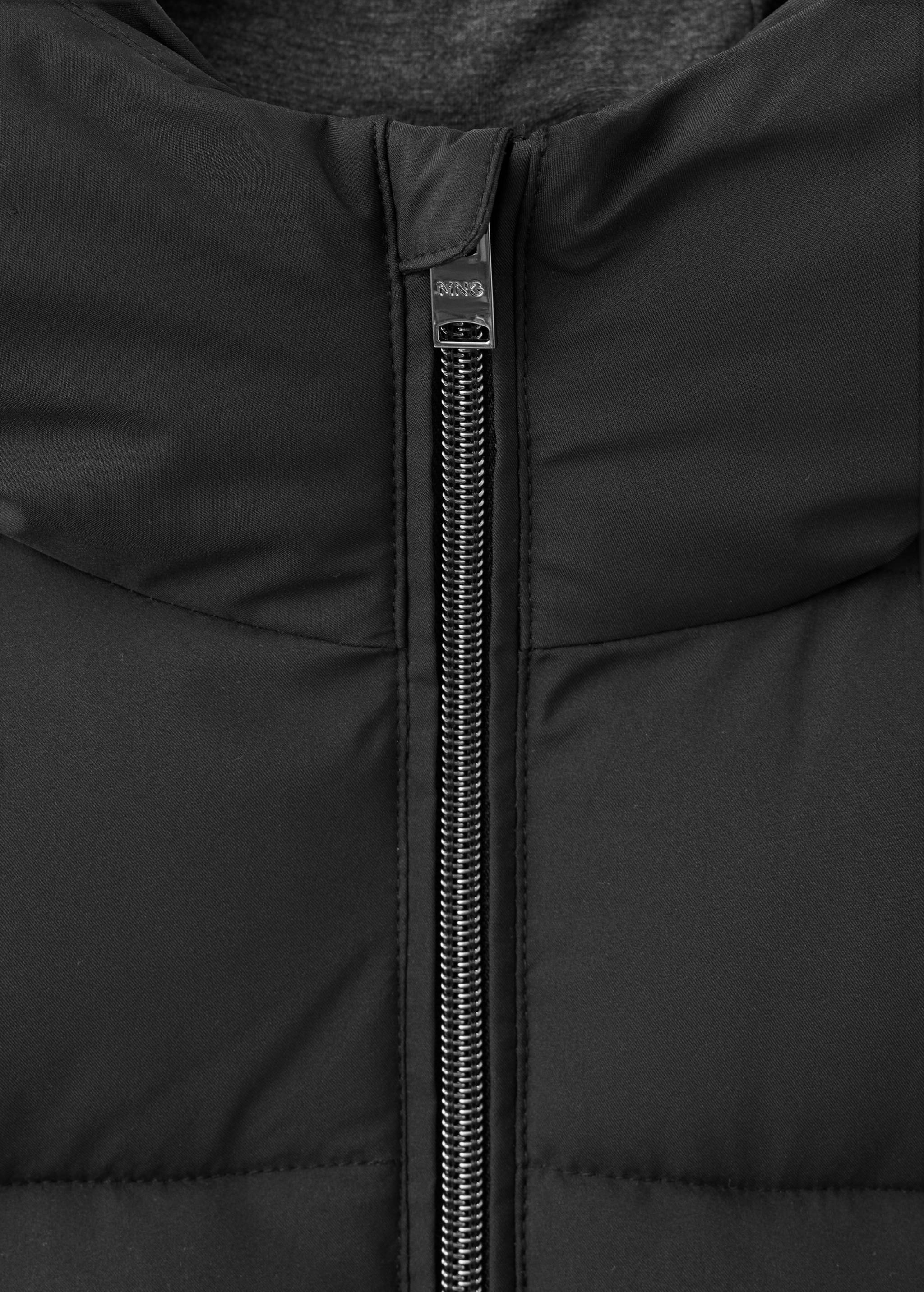 Short water-repellent puffer jacket - Details of the article 8