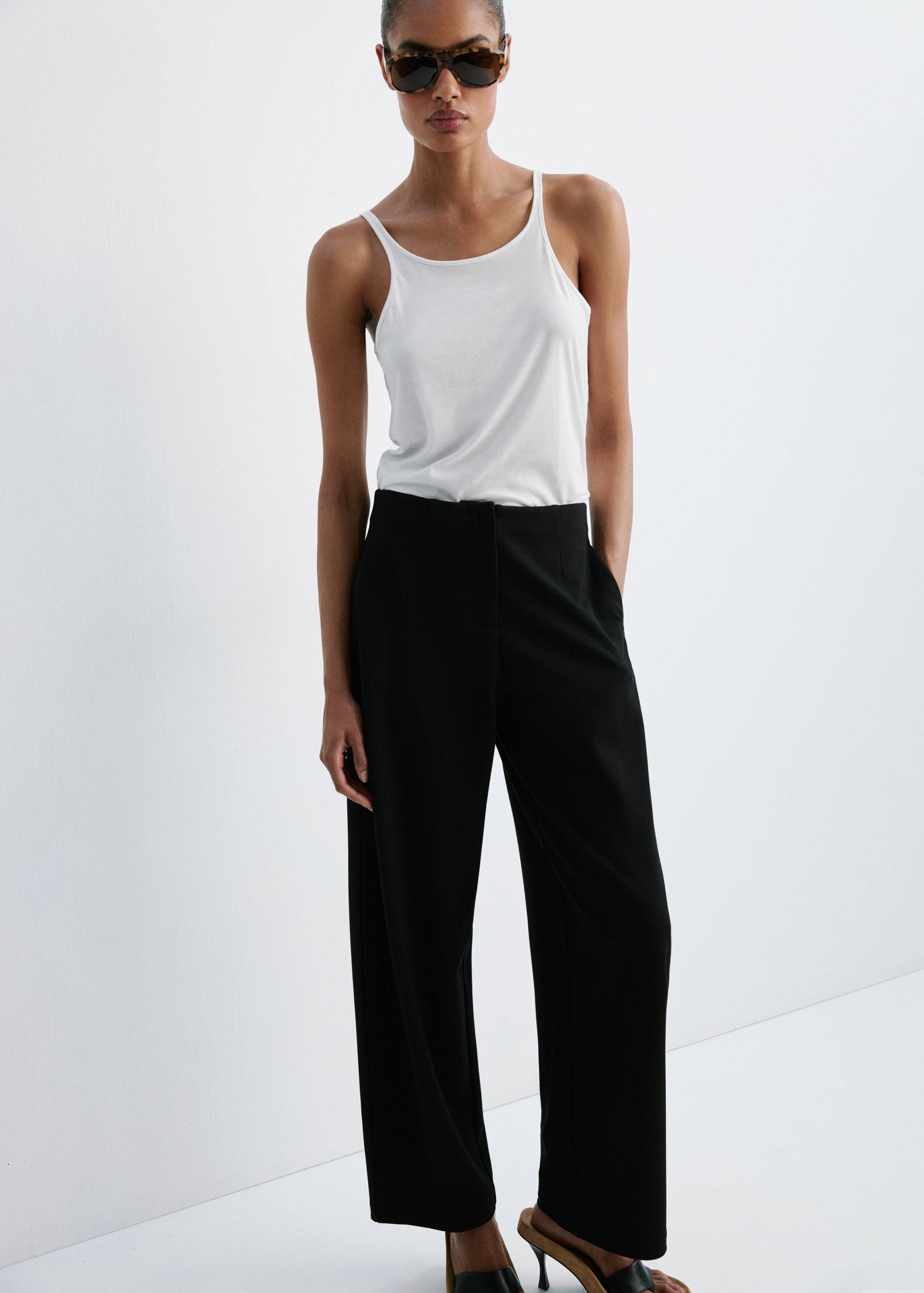 Pantalon droit taille normale - Plan général