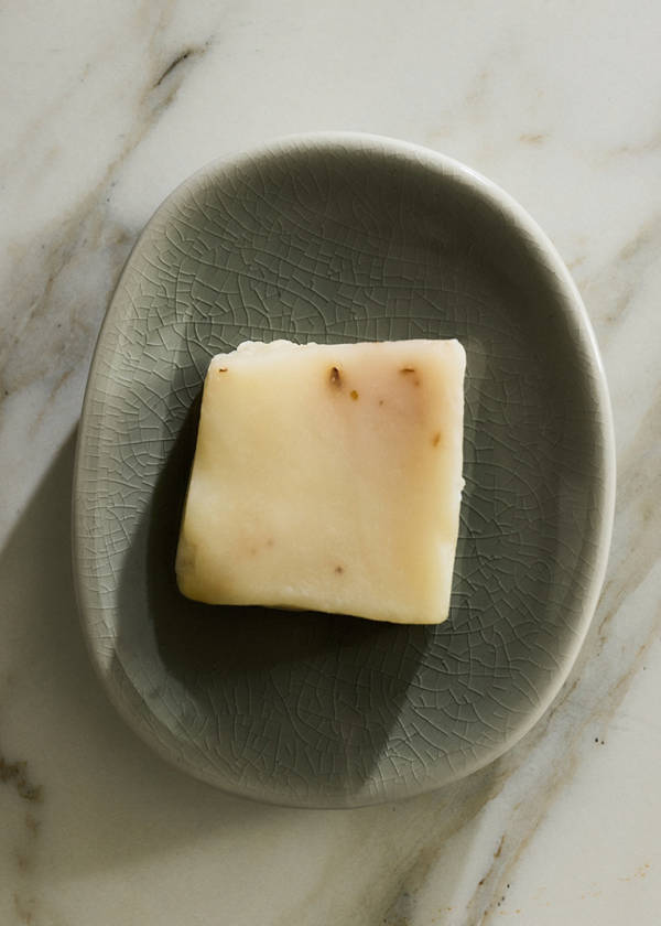Crackled ceramic soap dish — Pastel Green