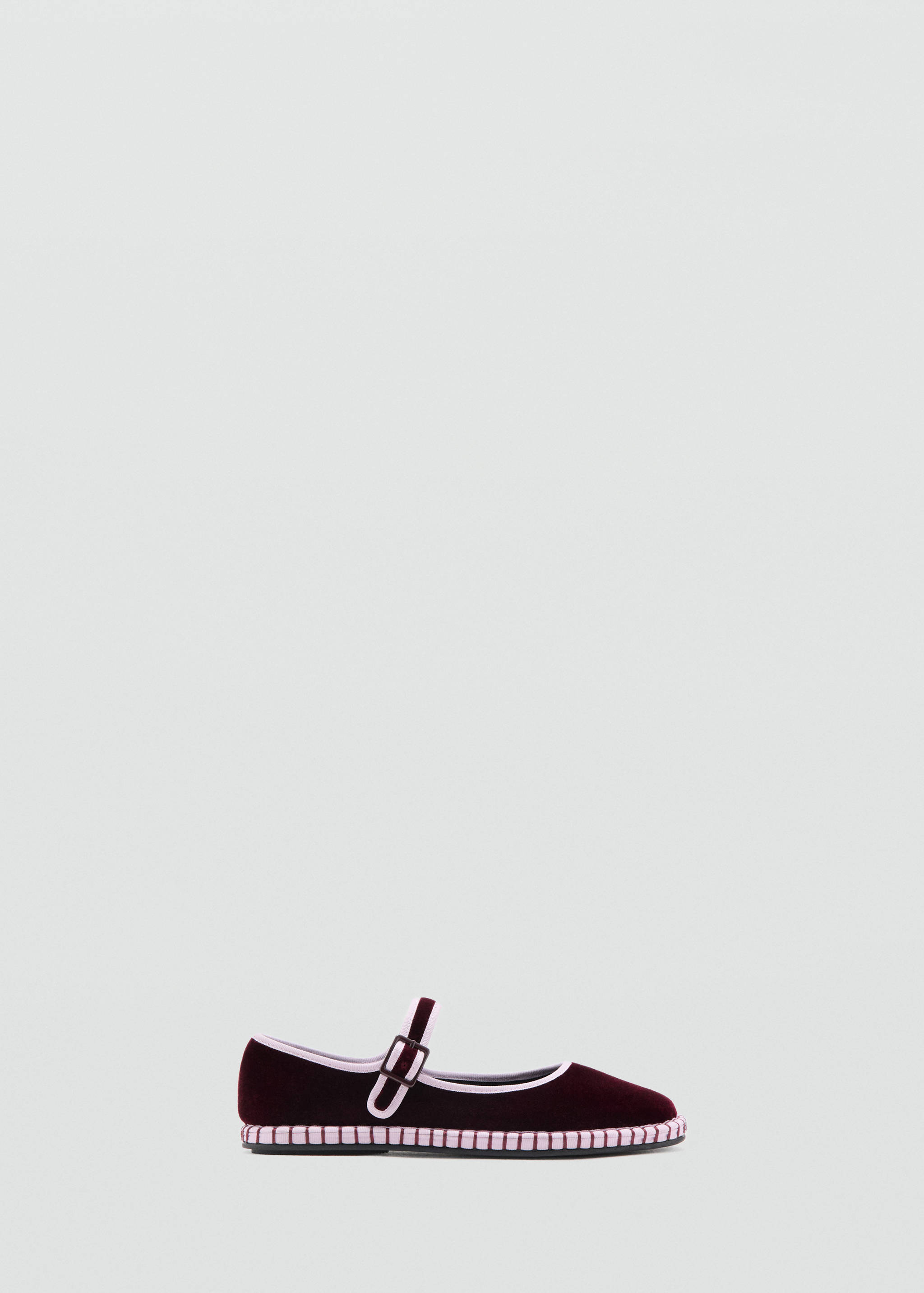 Two-tone buckle ballerinas - Article without model