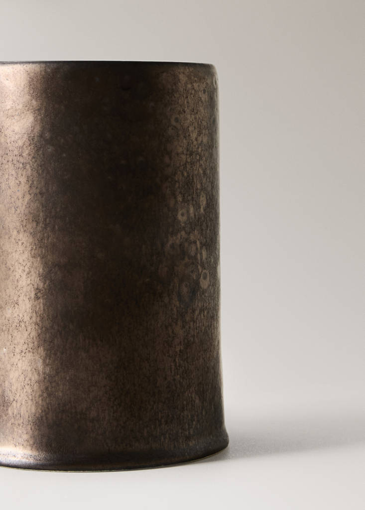 Cylindrical ceramic toothbrush holder - thumbnail 4