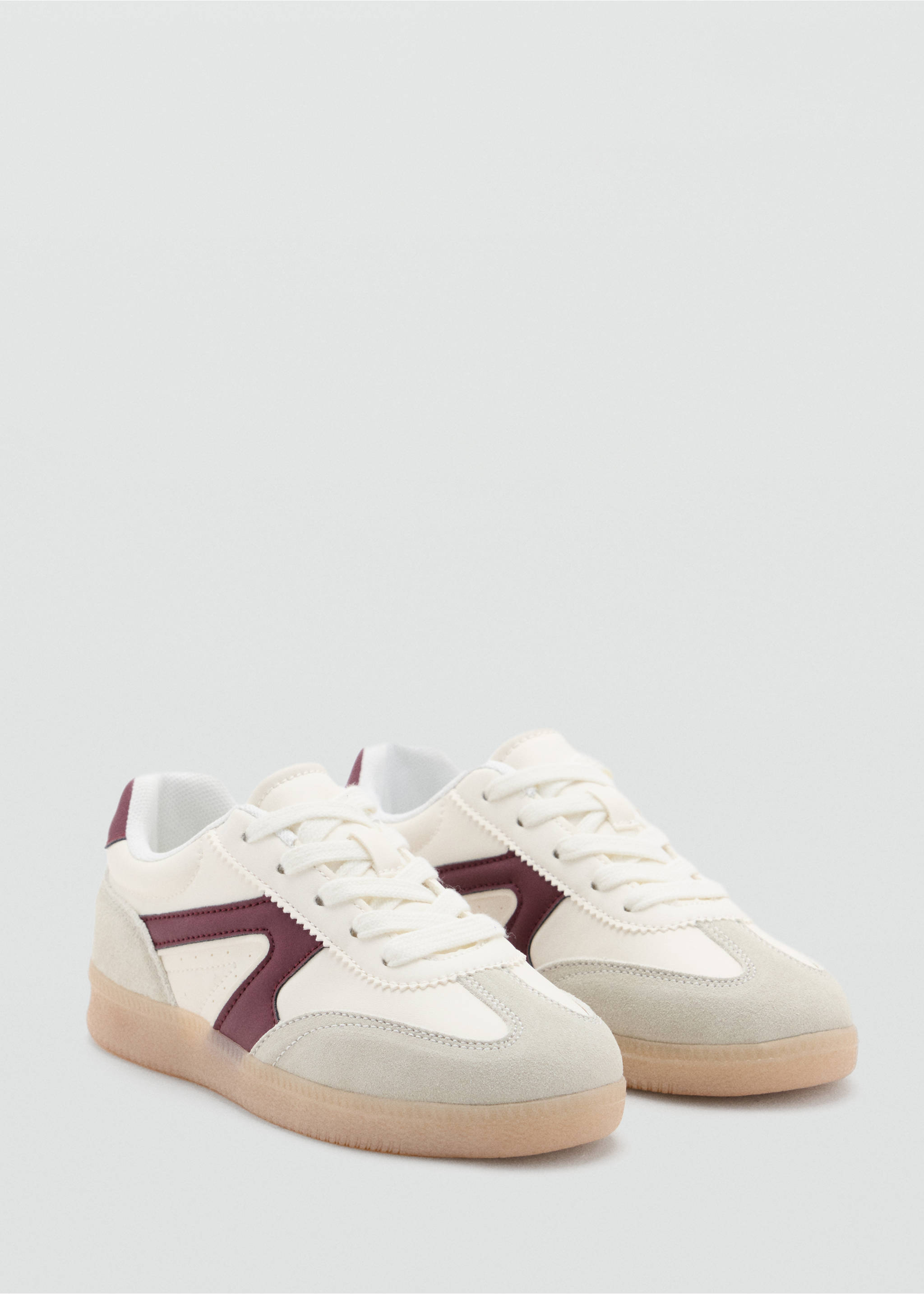 Two-tone sports top - Medium plane, White. Ref: 37083307-00.