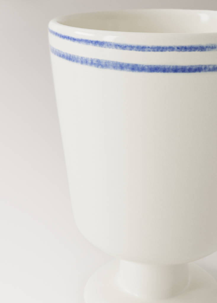 Hand-painted stoneware mug — Blue