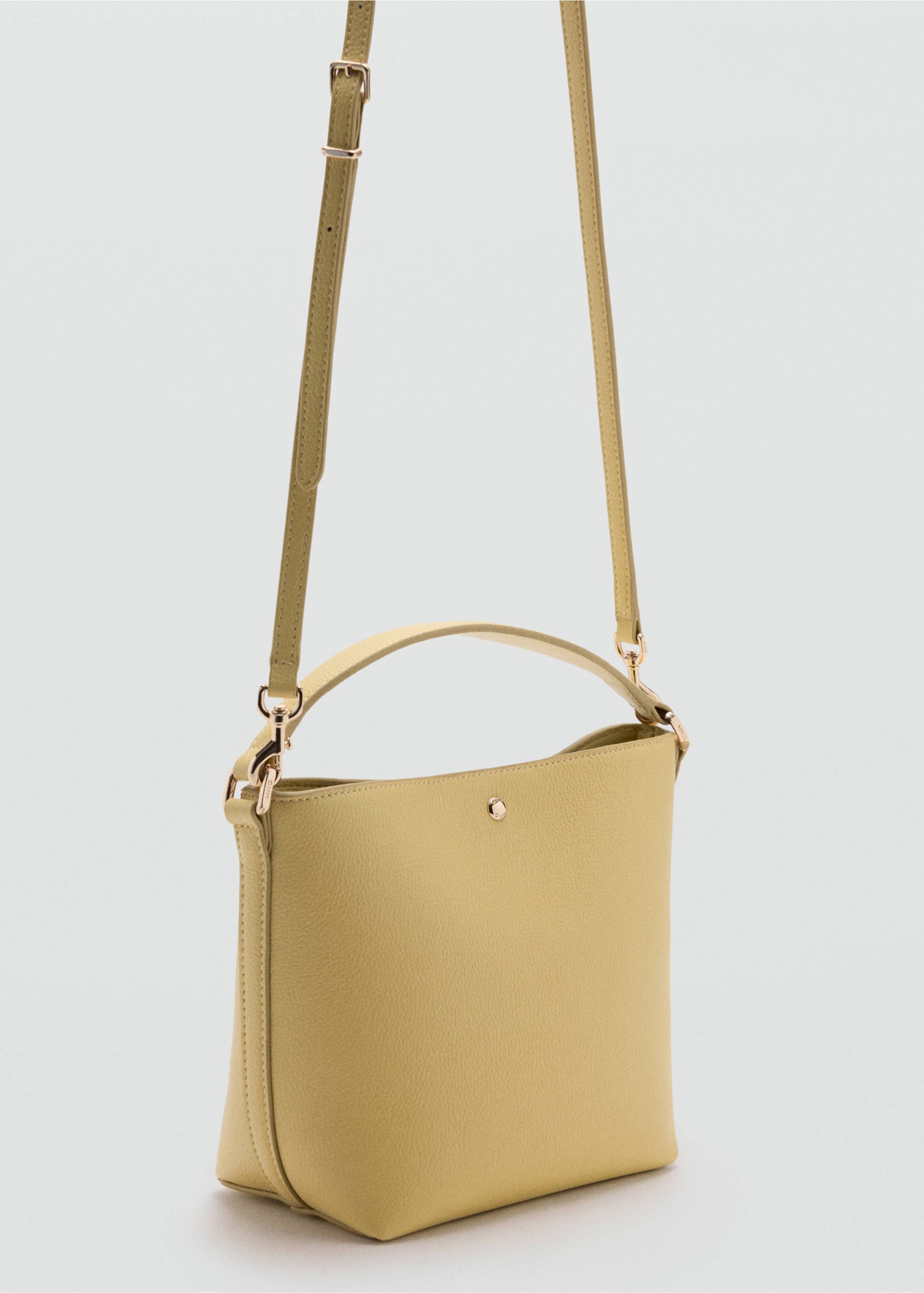 Faux-leather bucket handbag - Medium plane, Vanilla. Ref: 37083316-00.