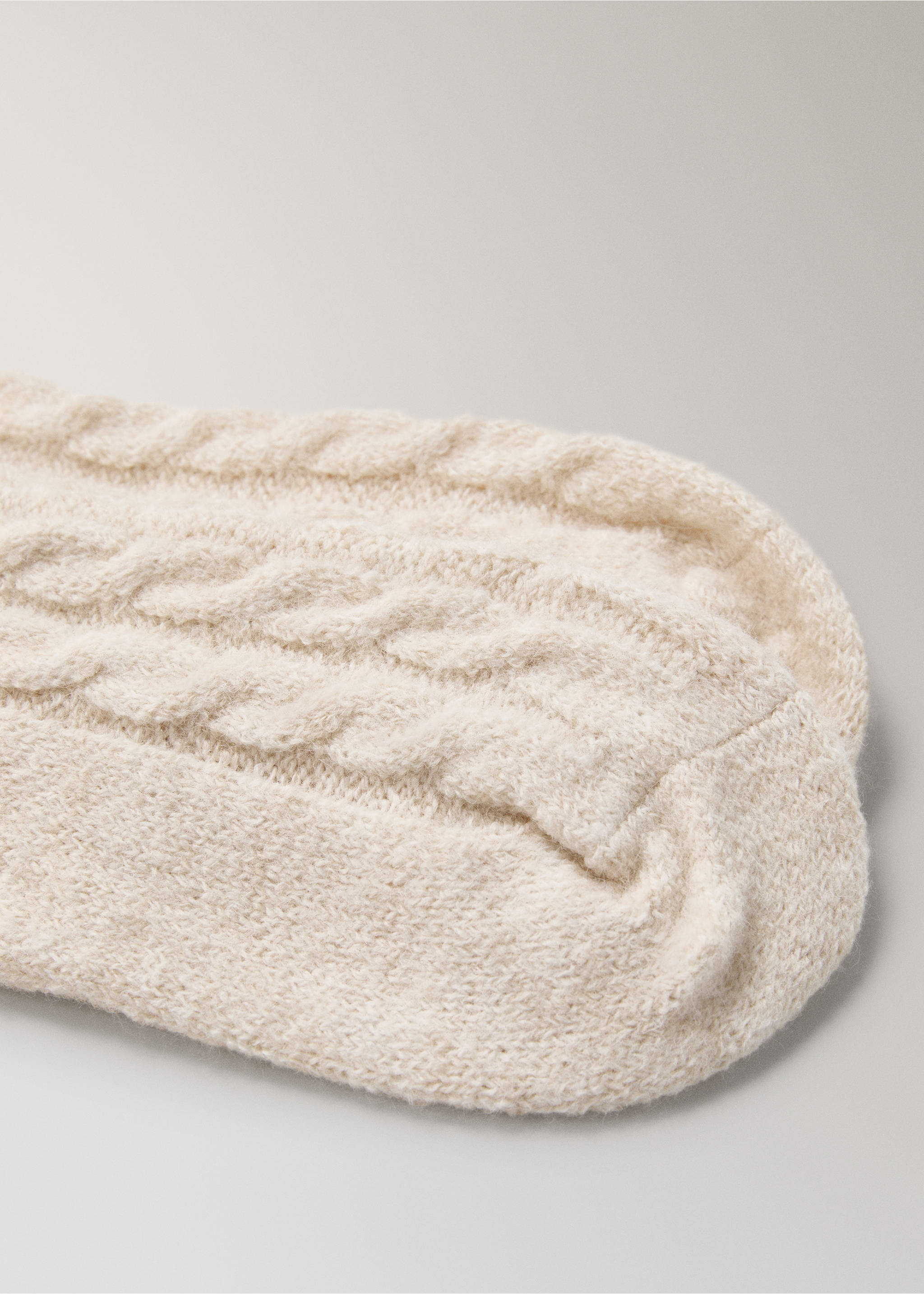 Chunky-knitted braided socks - Medium plane, Ecru. Ref: 37083319-00.